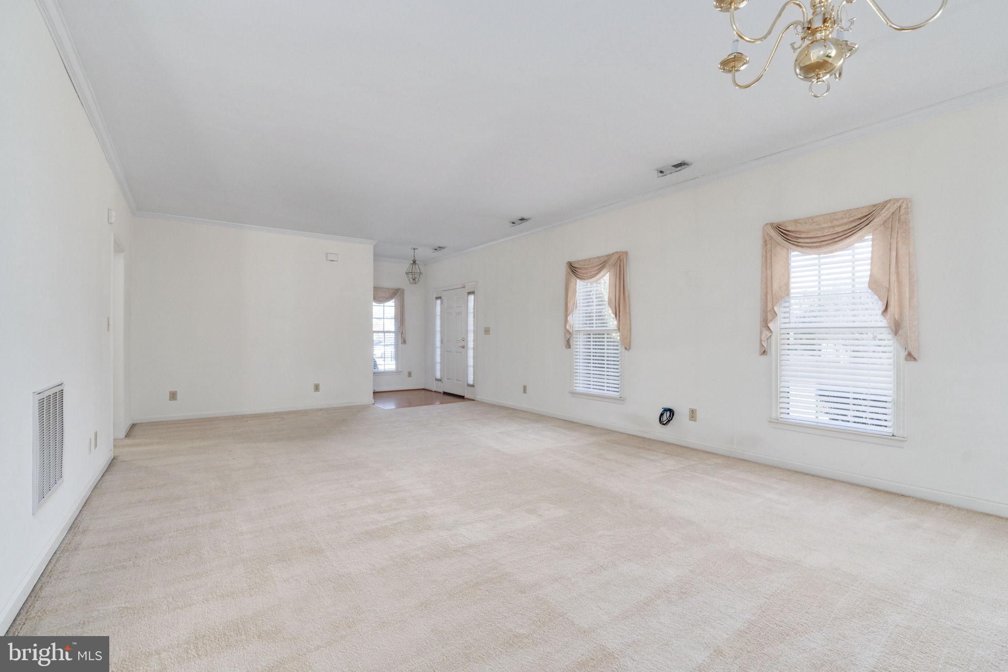 SALEM FIELDS - Residential