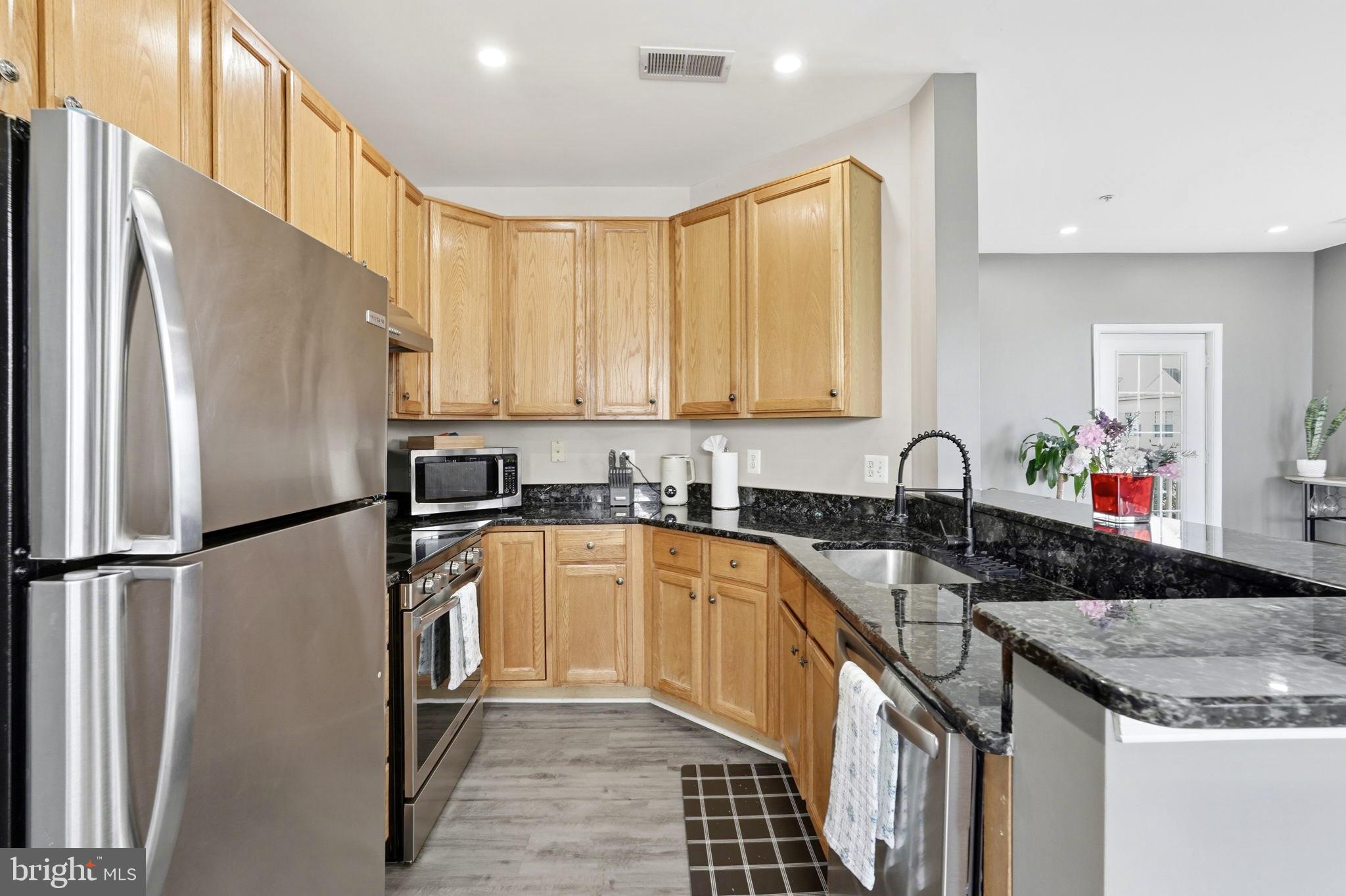 6481 CHEYENNE DRIVE 304
