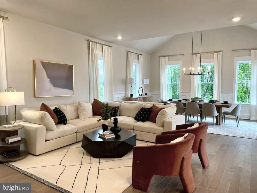 Move in this year and indulge in Spring Oak's resort-style amenities immediately!