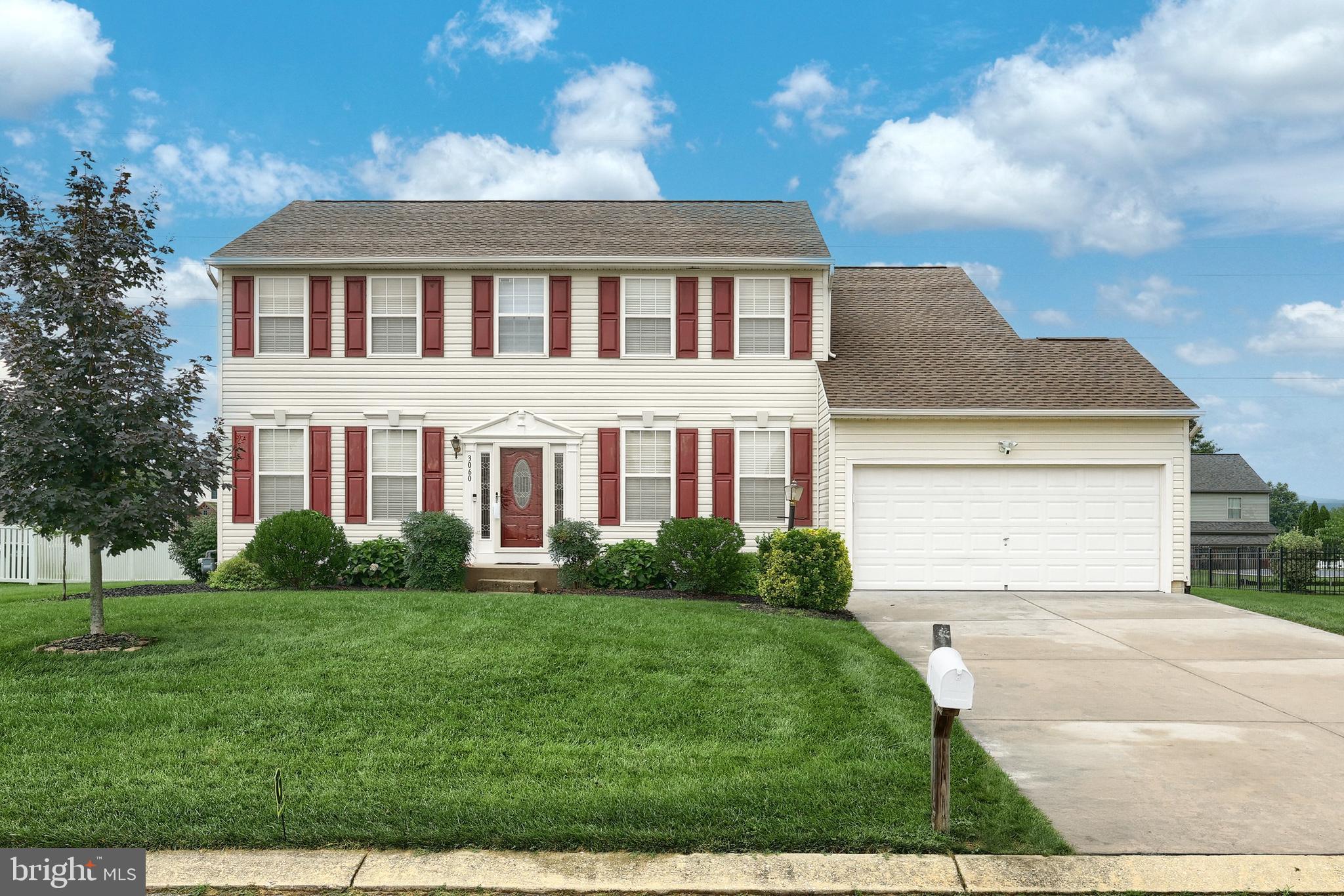 3060 HACKBERRY LANE
