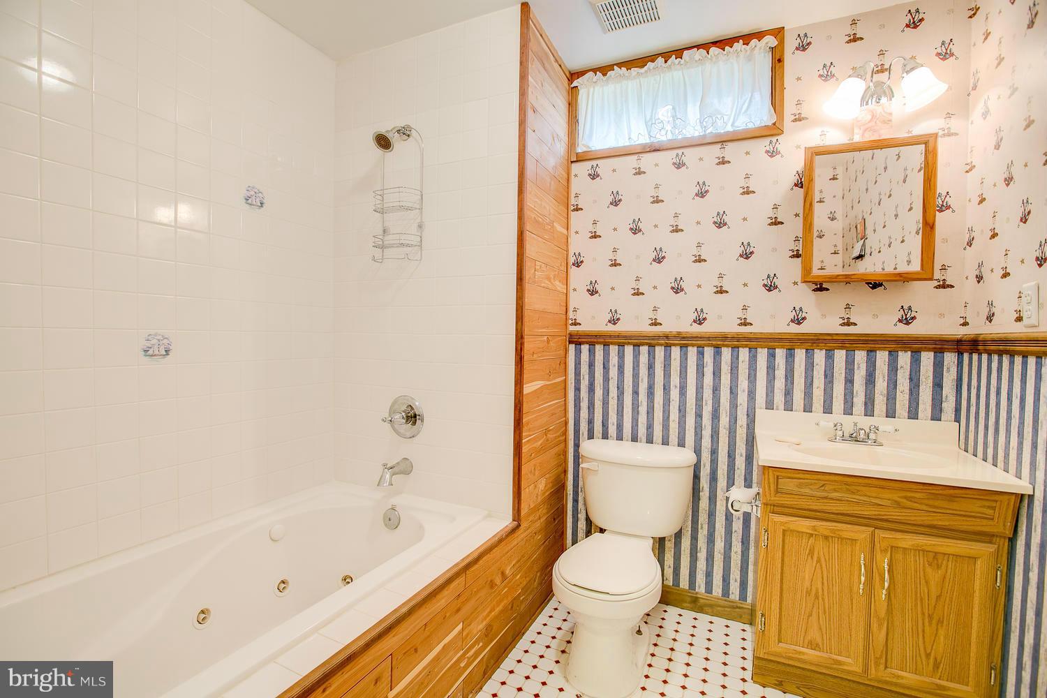 SWEETBRIAR WOODS - Residential