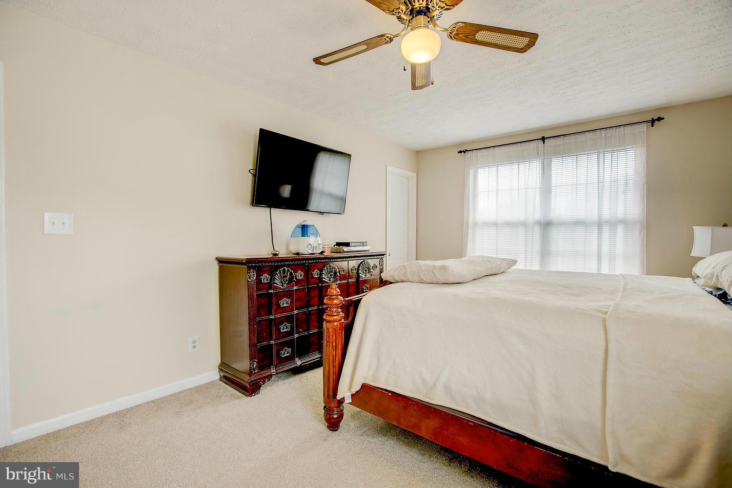 SWEETBRIAR WOODS - Residential