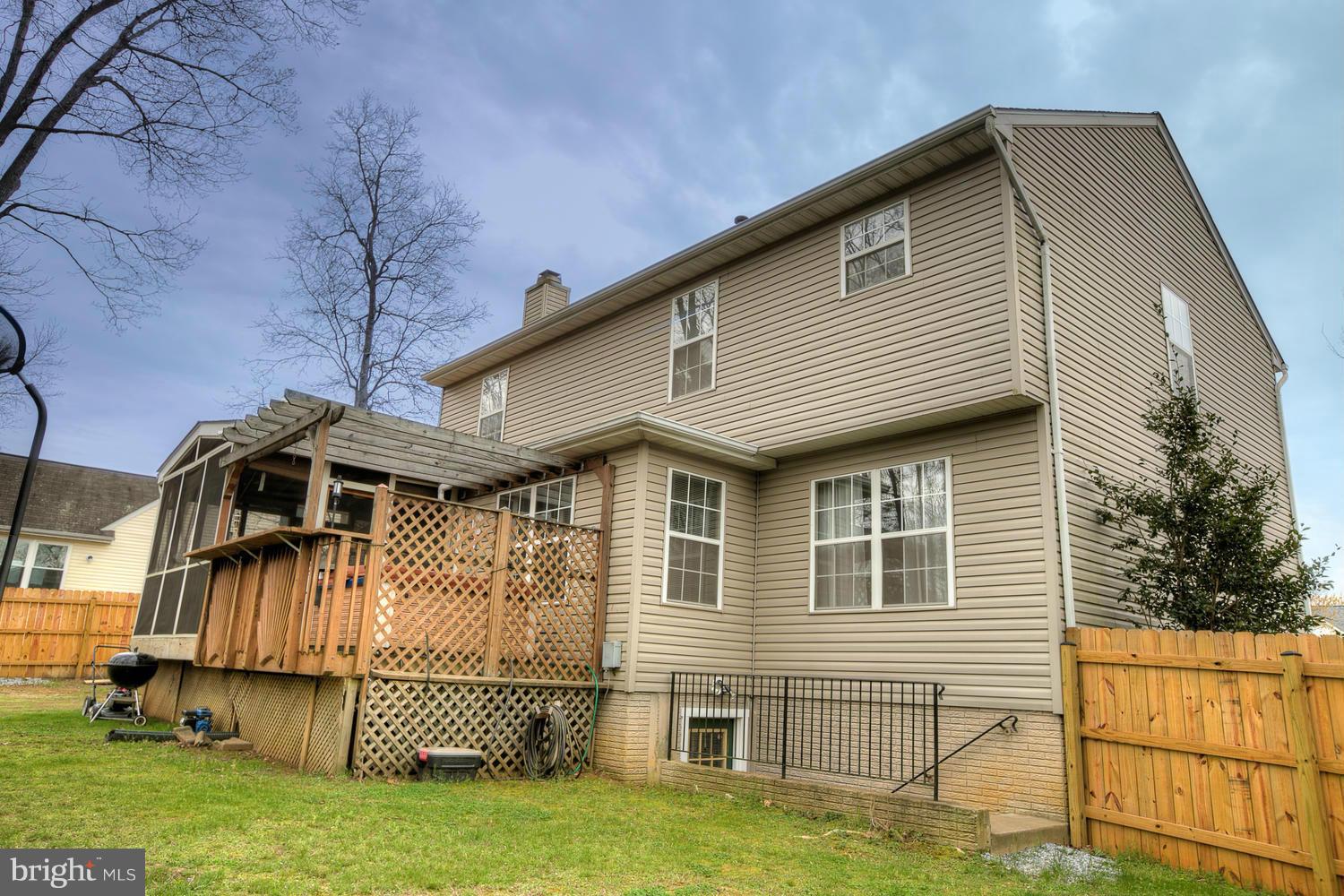 SWEETBRIAR WOODS - Residential