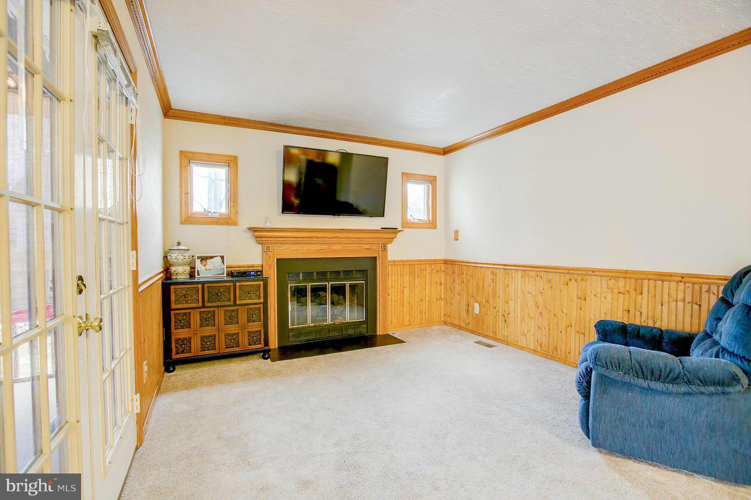 SWEETBRIAR WOODS - Residential