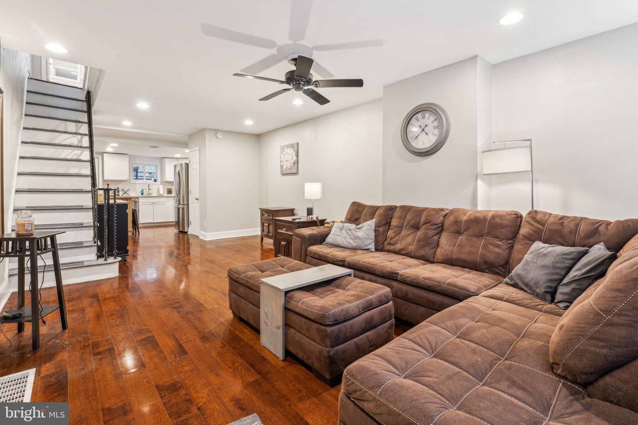 POINT BREEZE - Residential