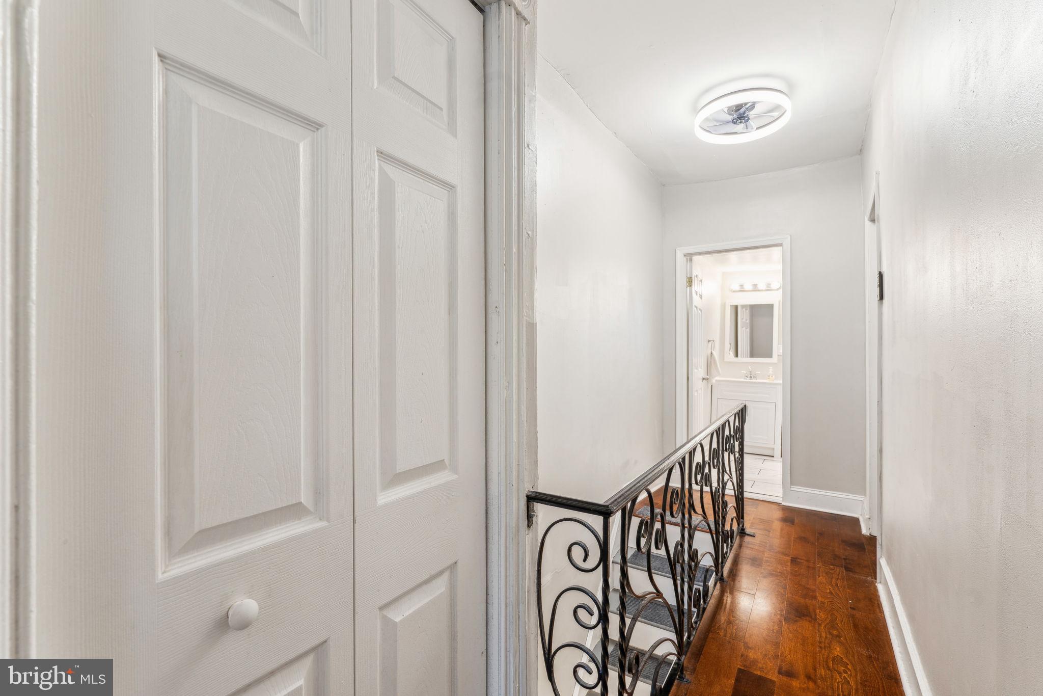 POINT BREEZE - Residential