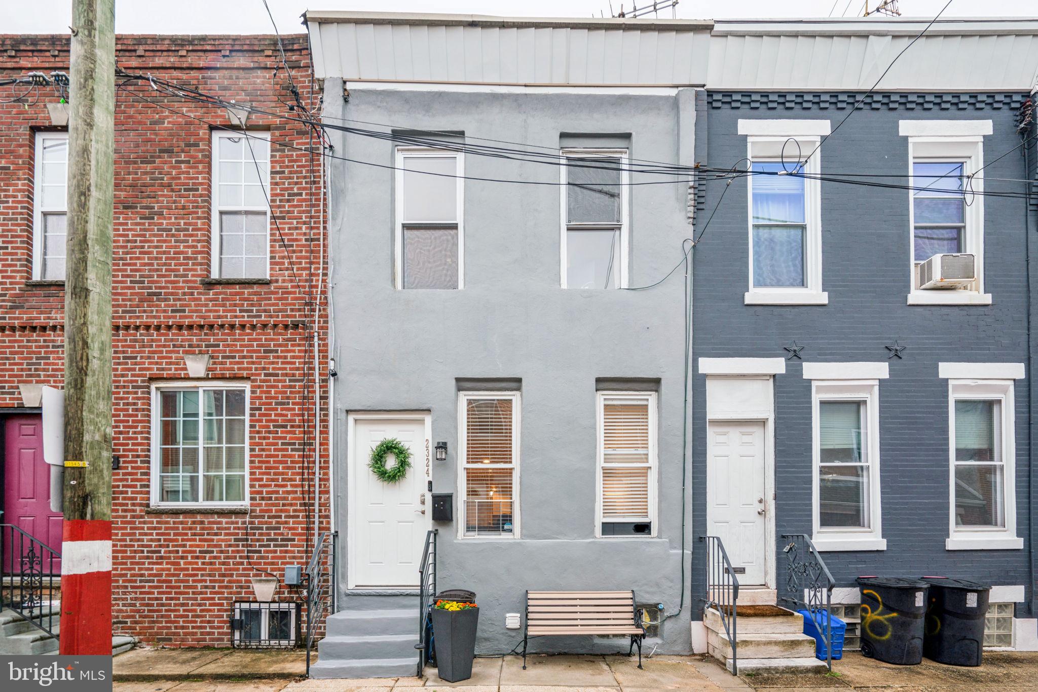 Welcome to 2324 Greenwich Street!
This single family 2 bed, 1.5 bath offers a cozy & comfortable feel. Upon entry, you are greeted to an open floor plan, boasting a large living/family area, & half bath. As you make your way towards the backyard, you will notice a fully equipped kitchen area. The backyard offers ample space for any occasion, whether you fancy yourself a gardener or plan to host small get-togethers. Upstairs offers 2 beds with a large full bathroom. Don't forget the finished basement with a large storage closet!
Lastly, this home is located walking distance to Wharton Square Park, Rittenhouse Square, Center City , and some neighborhood favorites such as Ringo Coffee & Donuts, Insatiable, and Wine & Spirits. Schedule a showing to see this amazing property now!