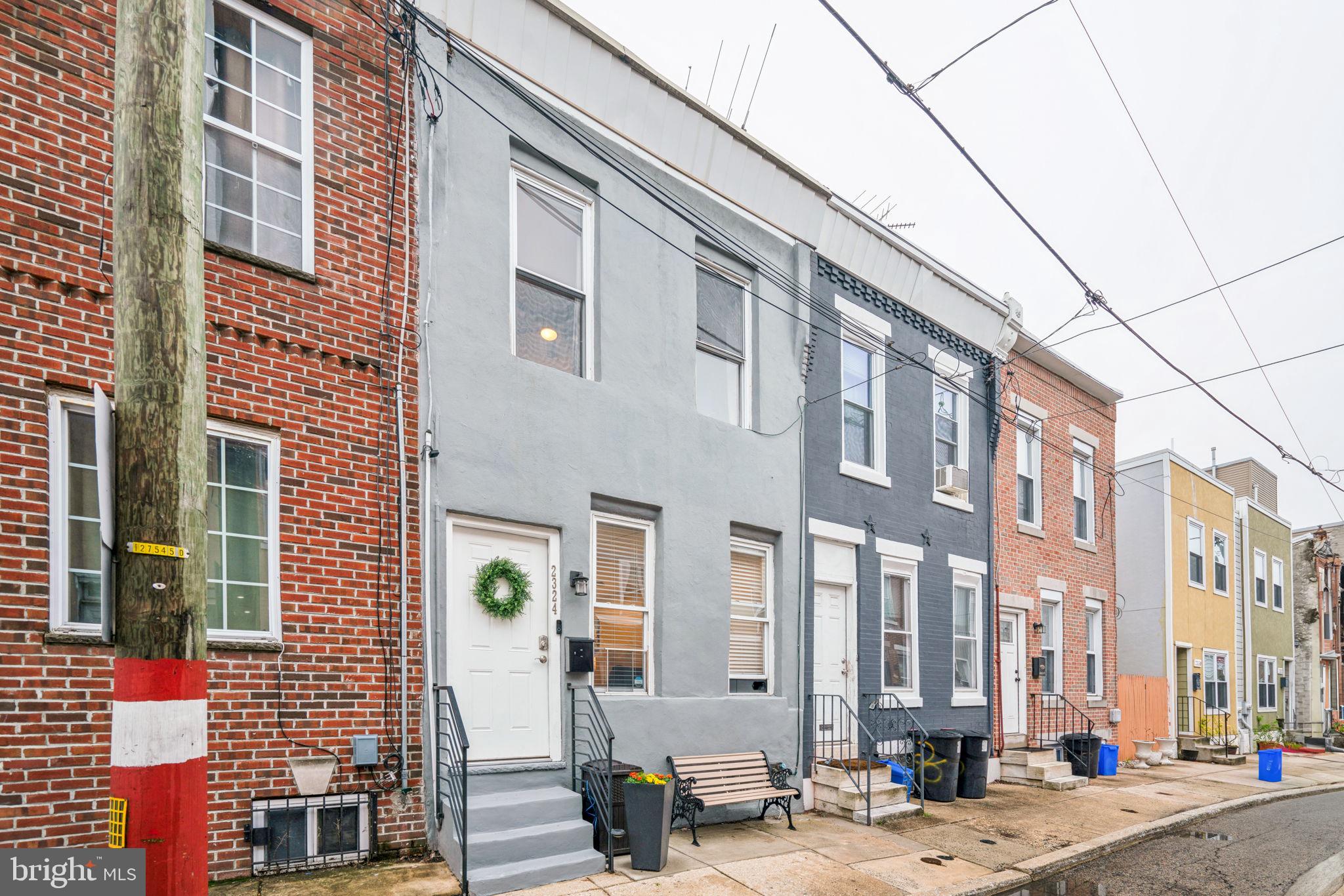 POINT BREEZE - Residential