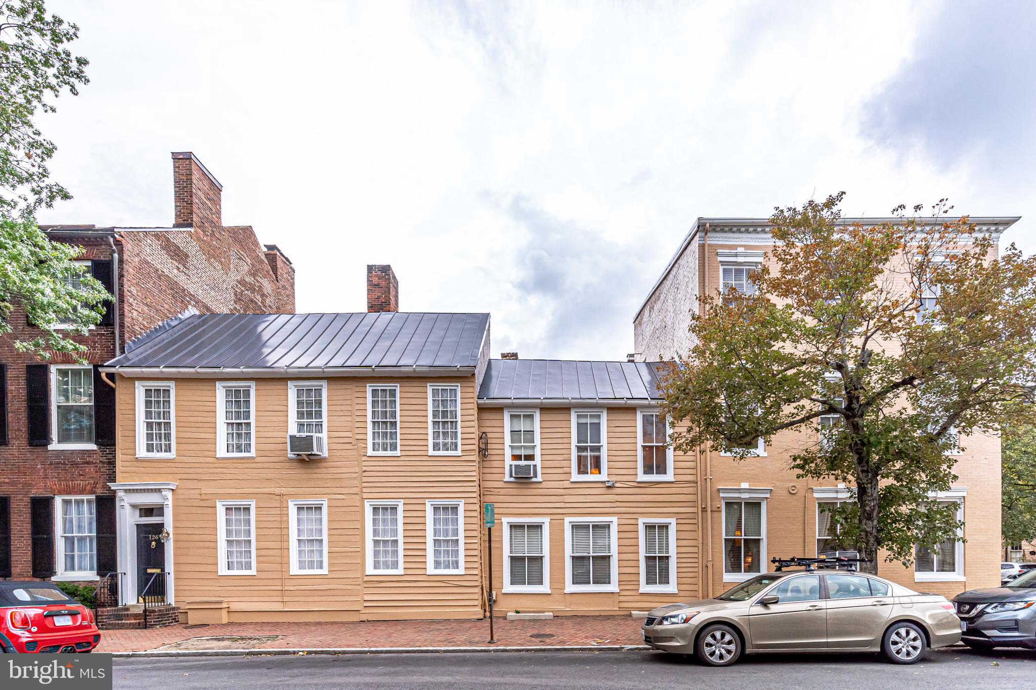 OLD TOWN - Residential