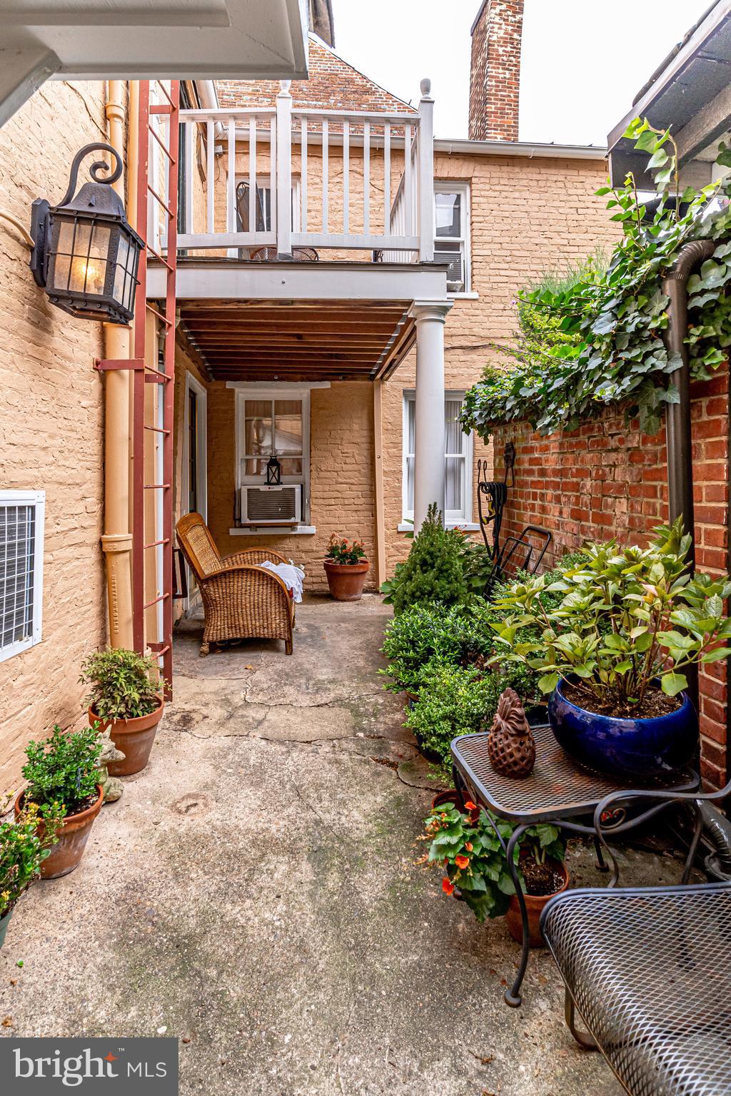 OLD TOWN - Residential