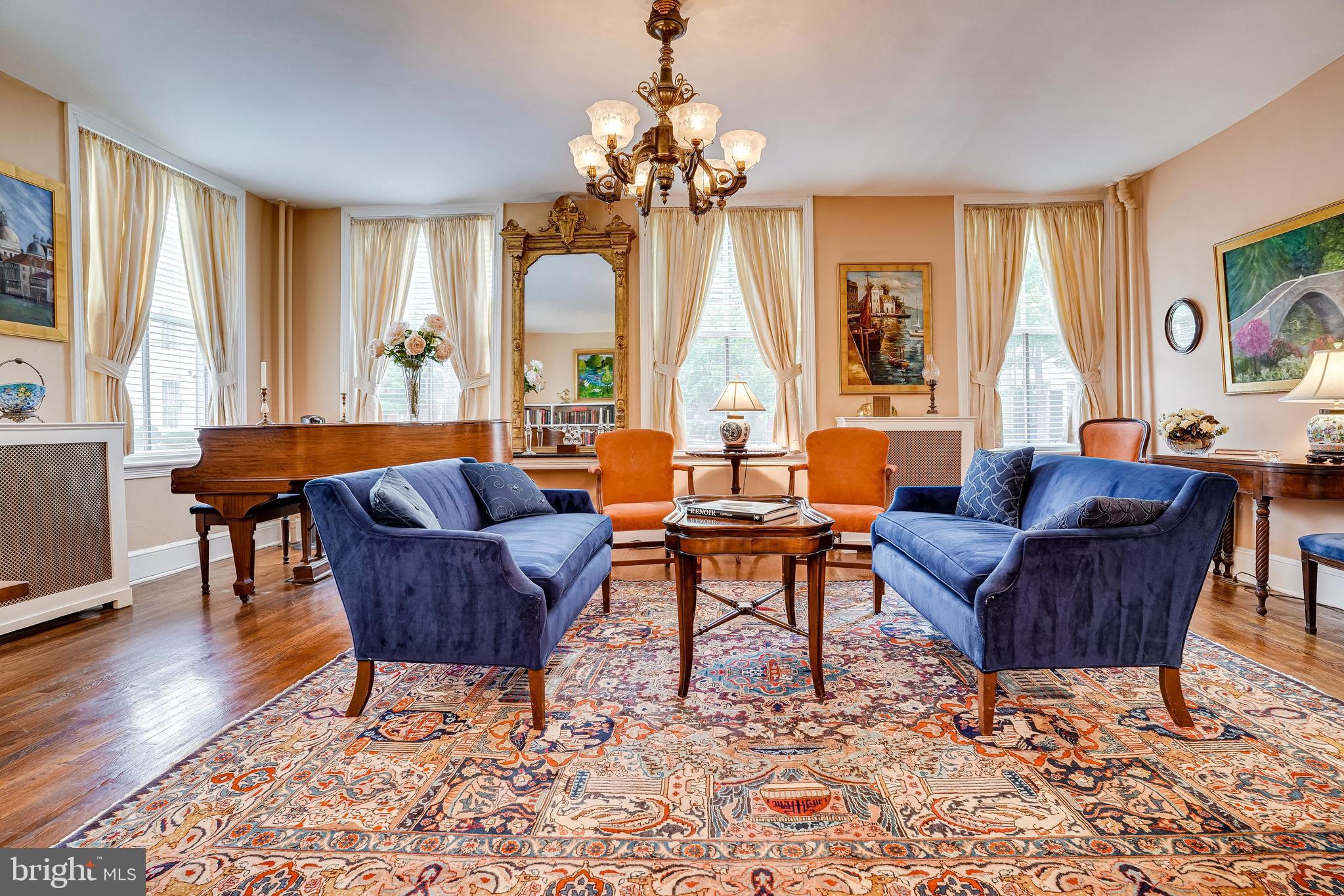 OLD TOWN - Residential