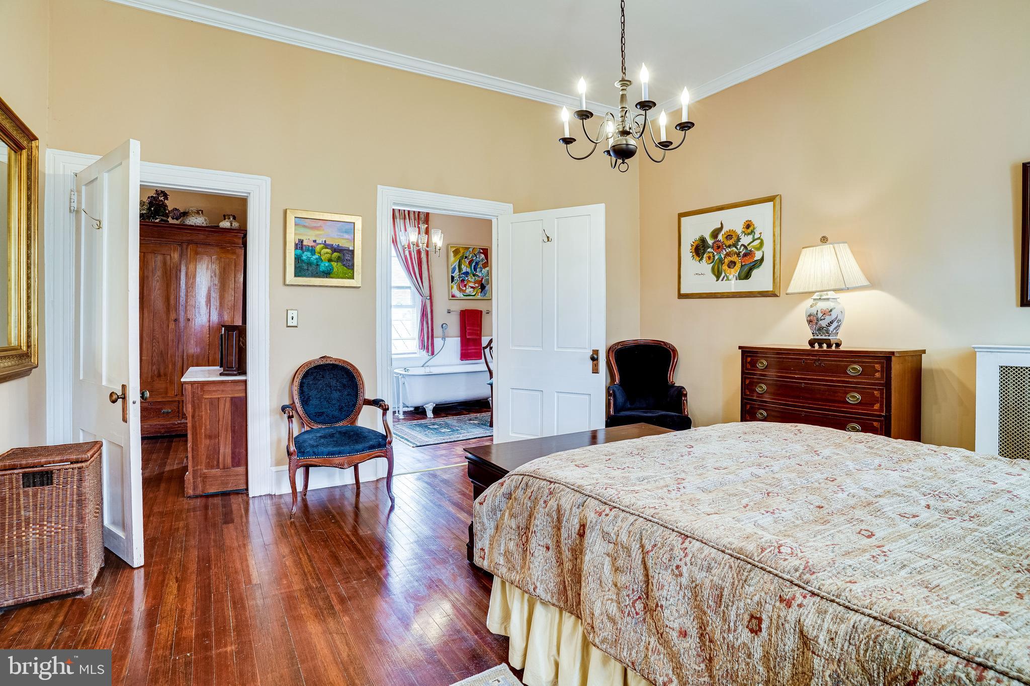 OLD TOWN - Residential