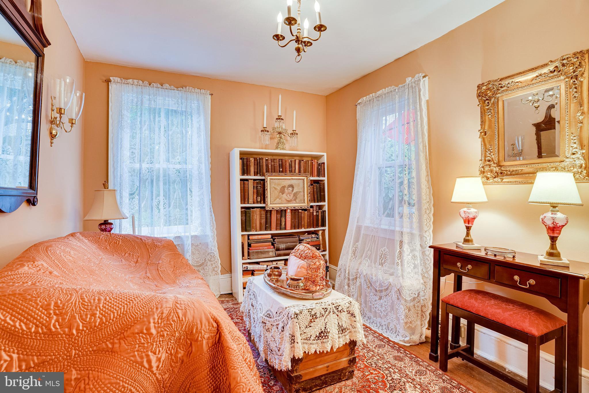 OLD TOWN - Residential