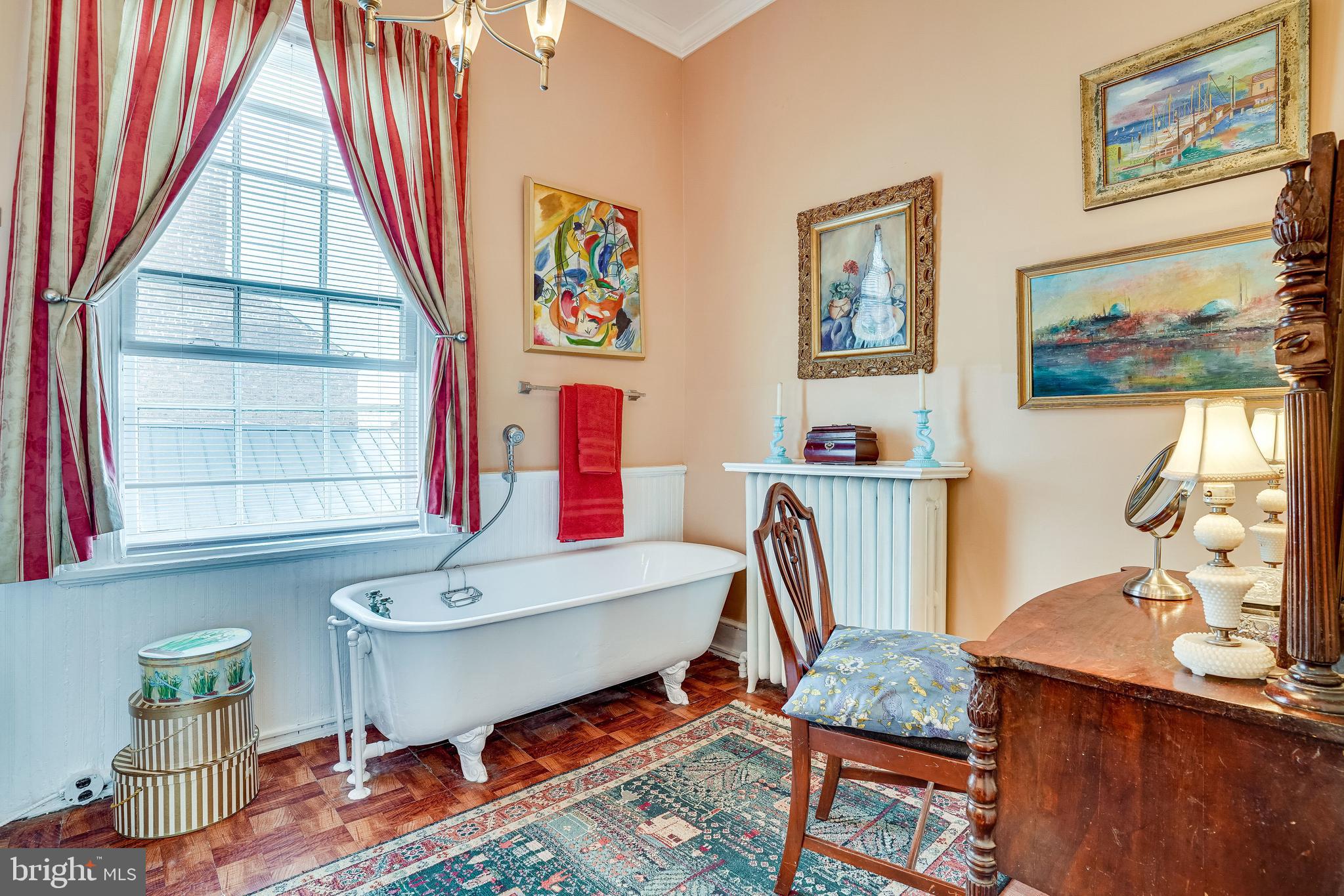 OLD TOWN - Residential