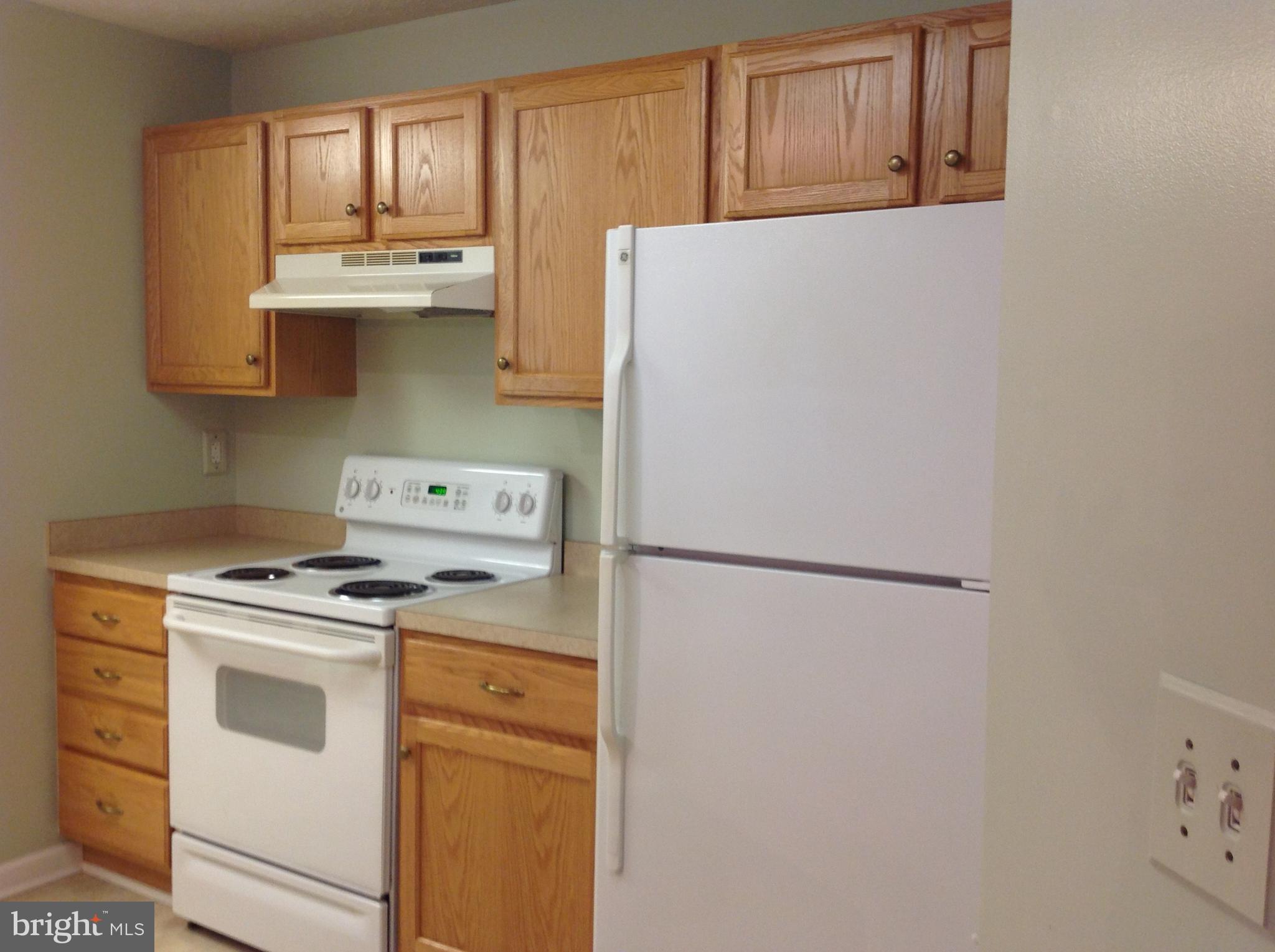 SILVER LAKE - Residential