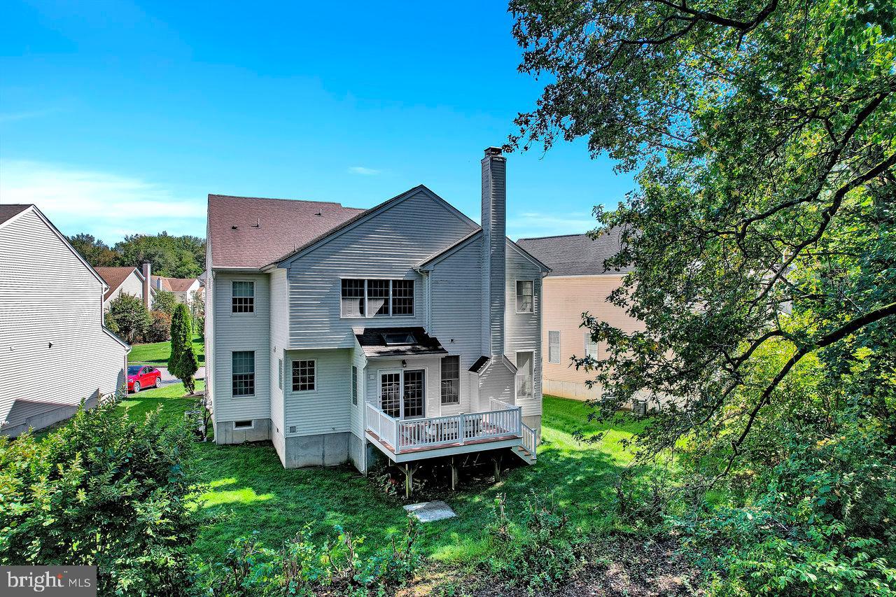 10 NORBRIDGE DRIVE