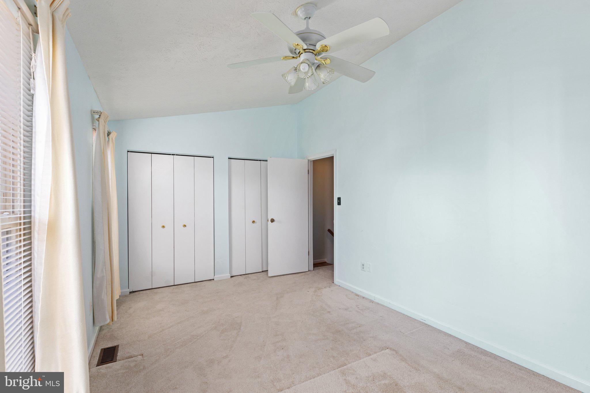 FAIRBROOK - Residential Lease