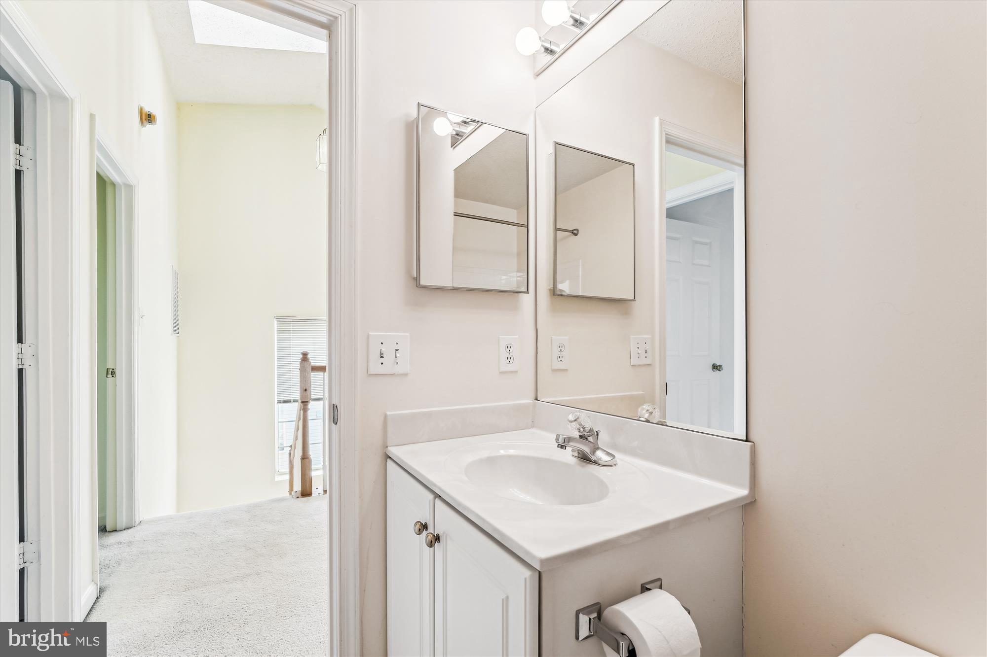 LONGMEAD - Residential