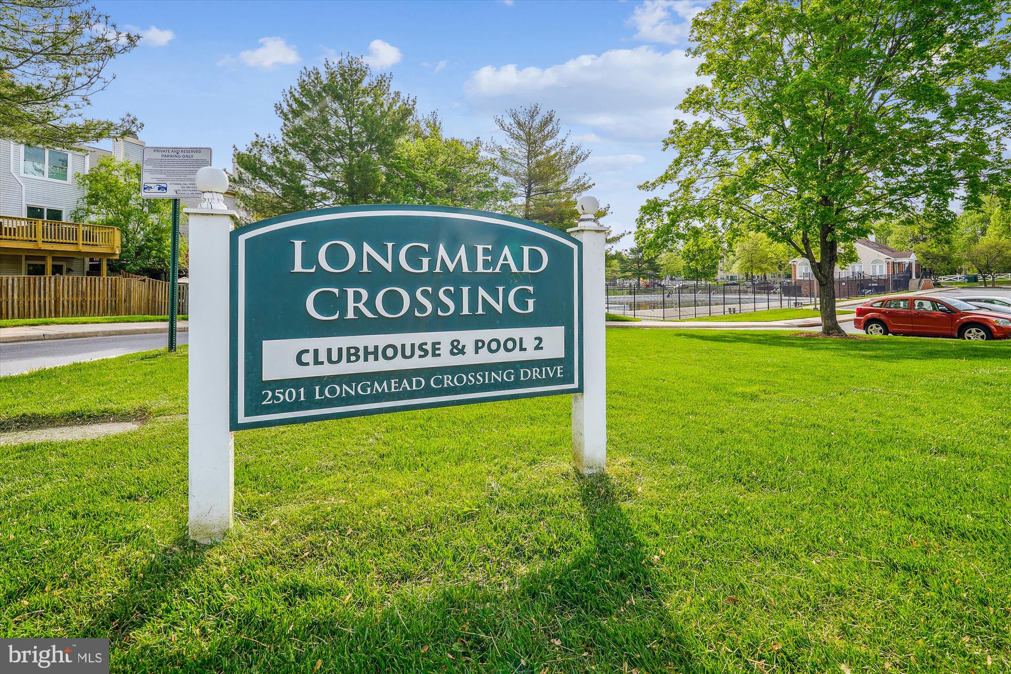 LONGMEAD - Residential