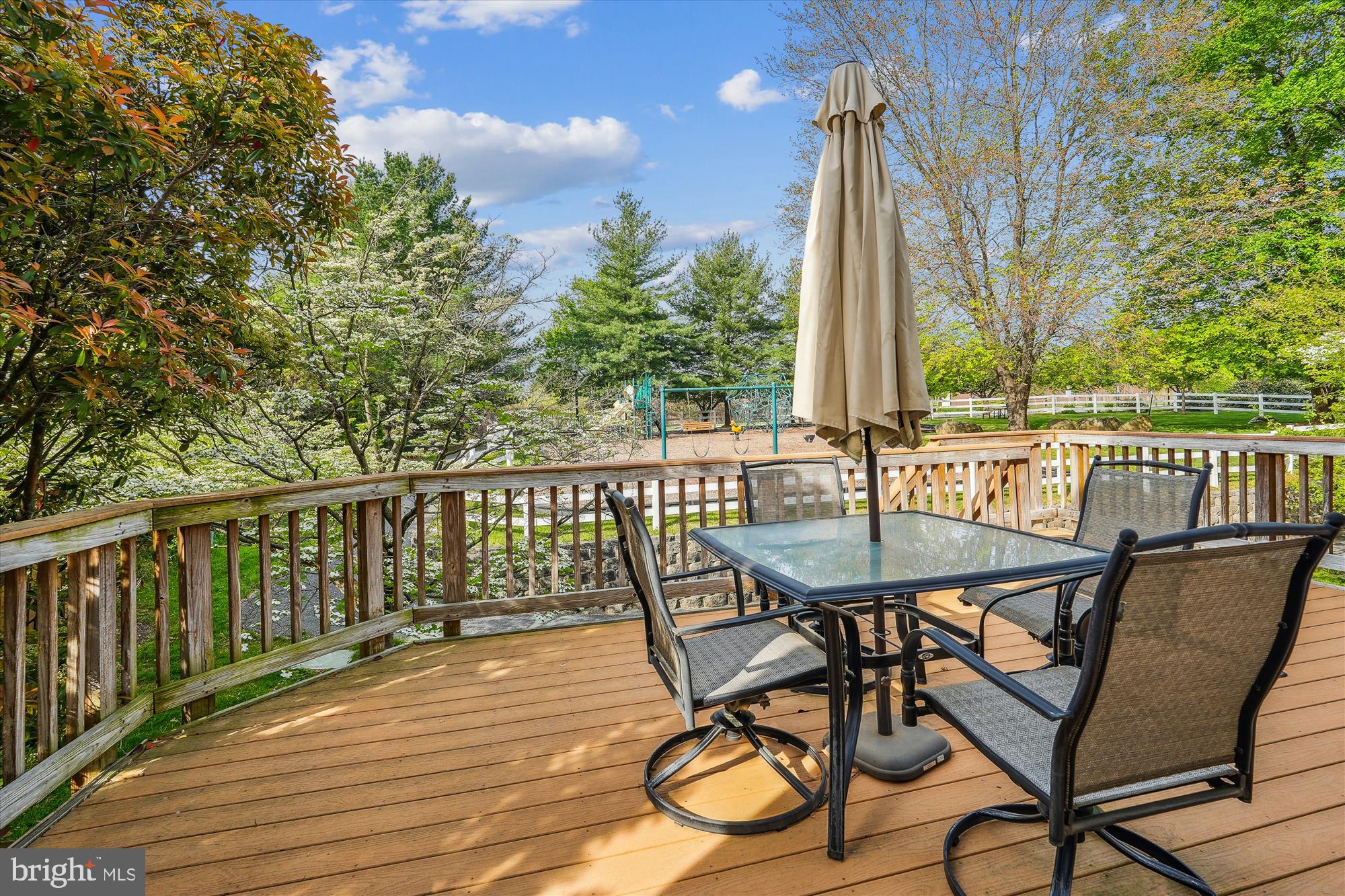 LONGMEAD - Residential