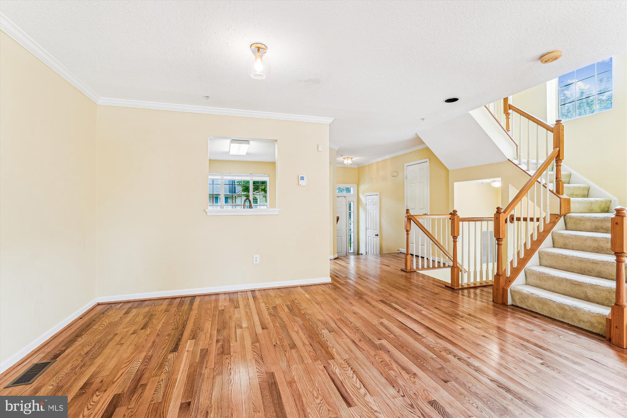 LONGMEAD - Residential