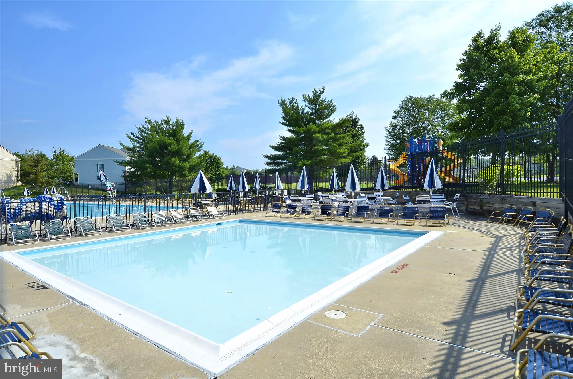 LONGMEAD - Residential