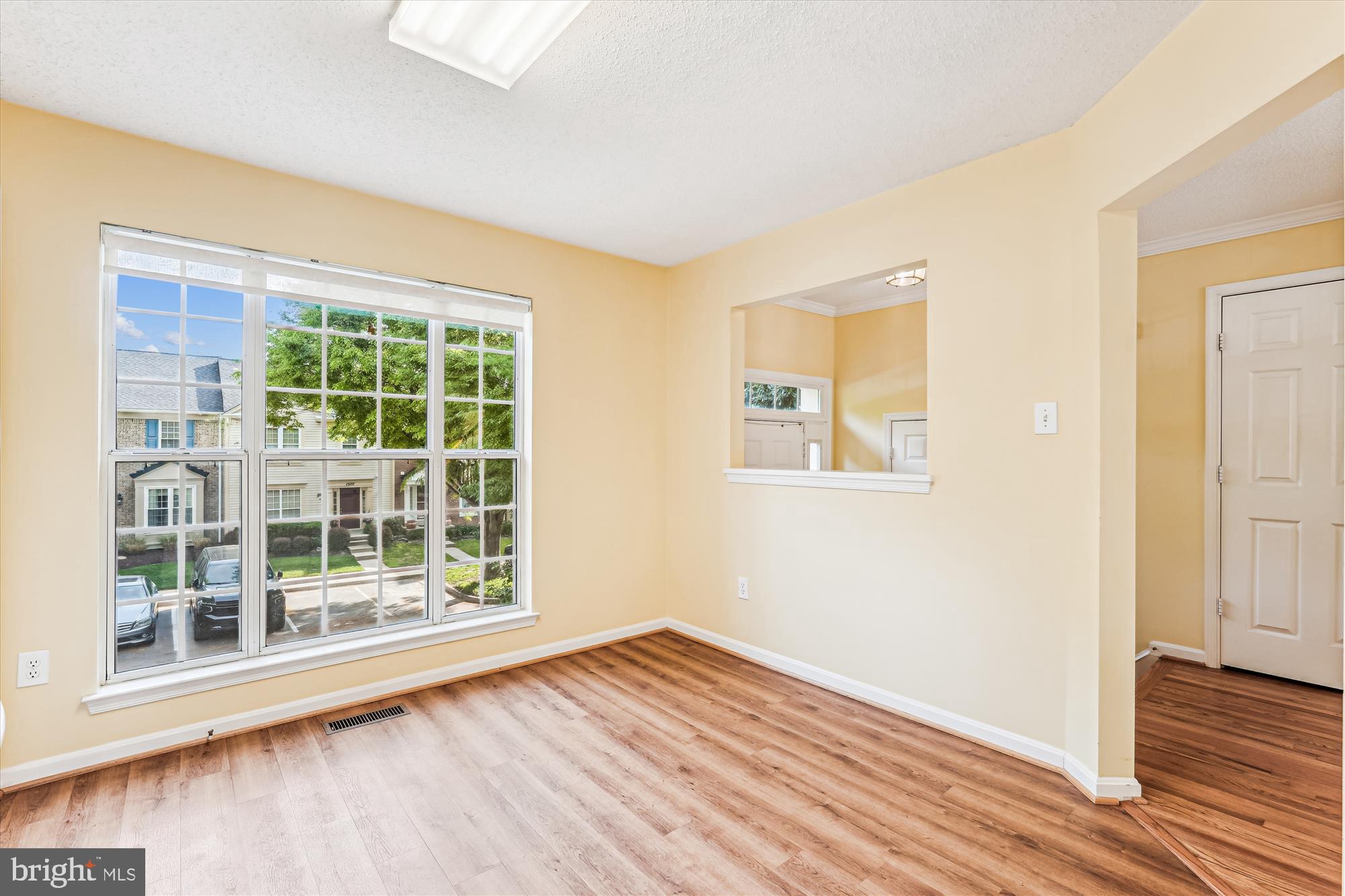 LONGMEAD - Residential