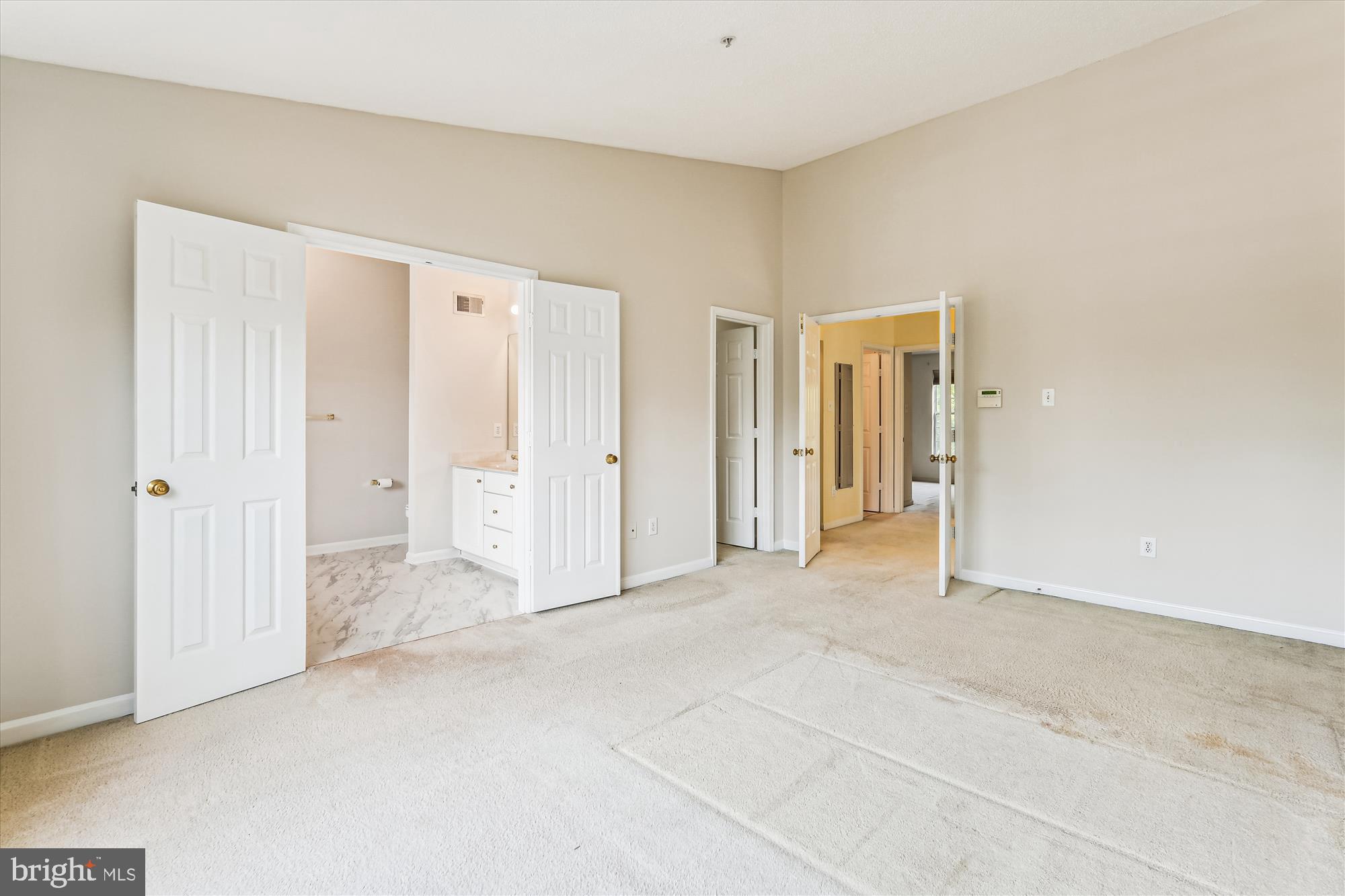 LONGMEAD - Residential