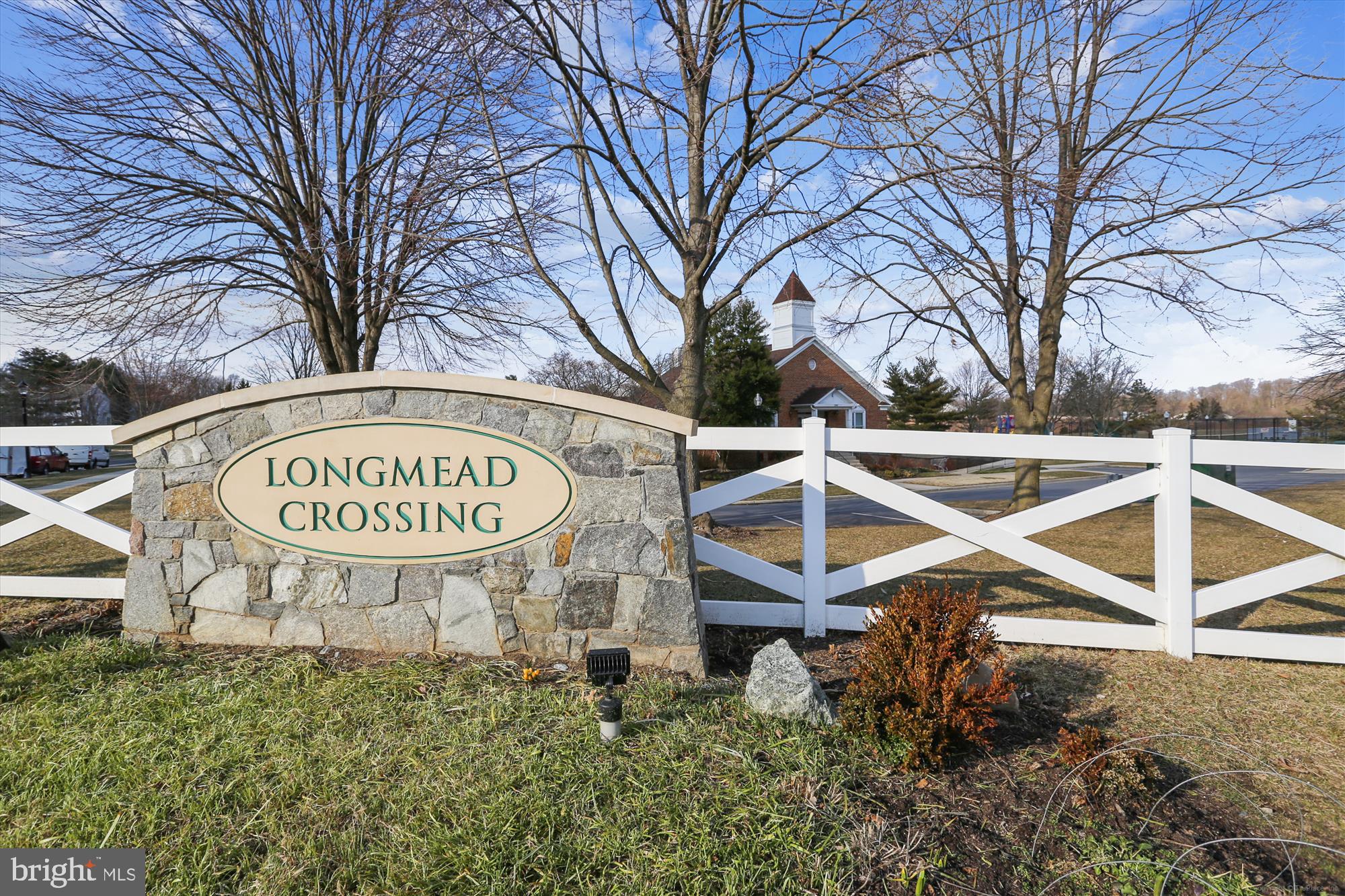 LONGMEAD - Residential