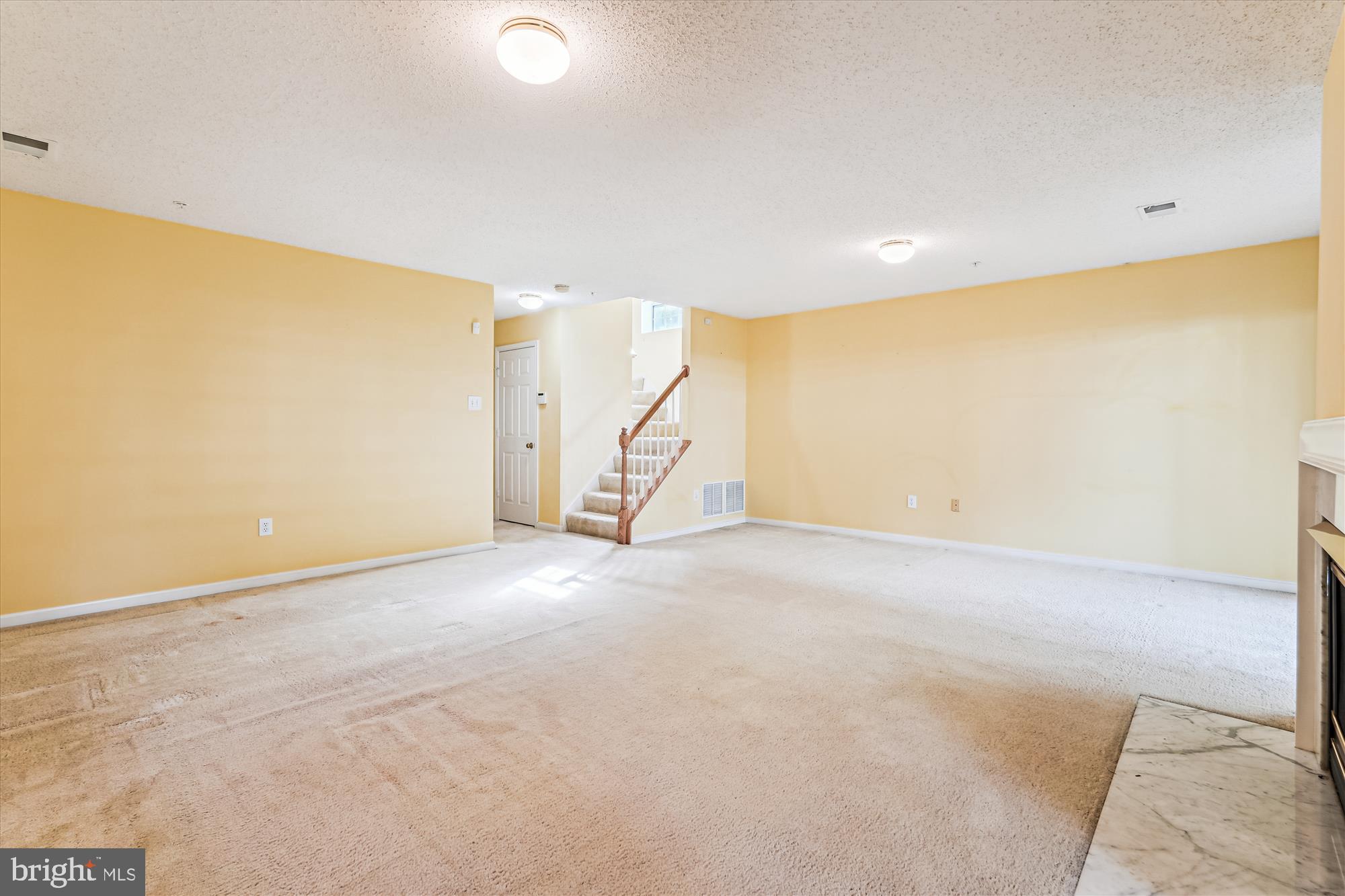 LONGMEAD - Residential