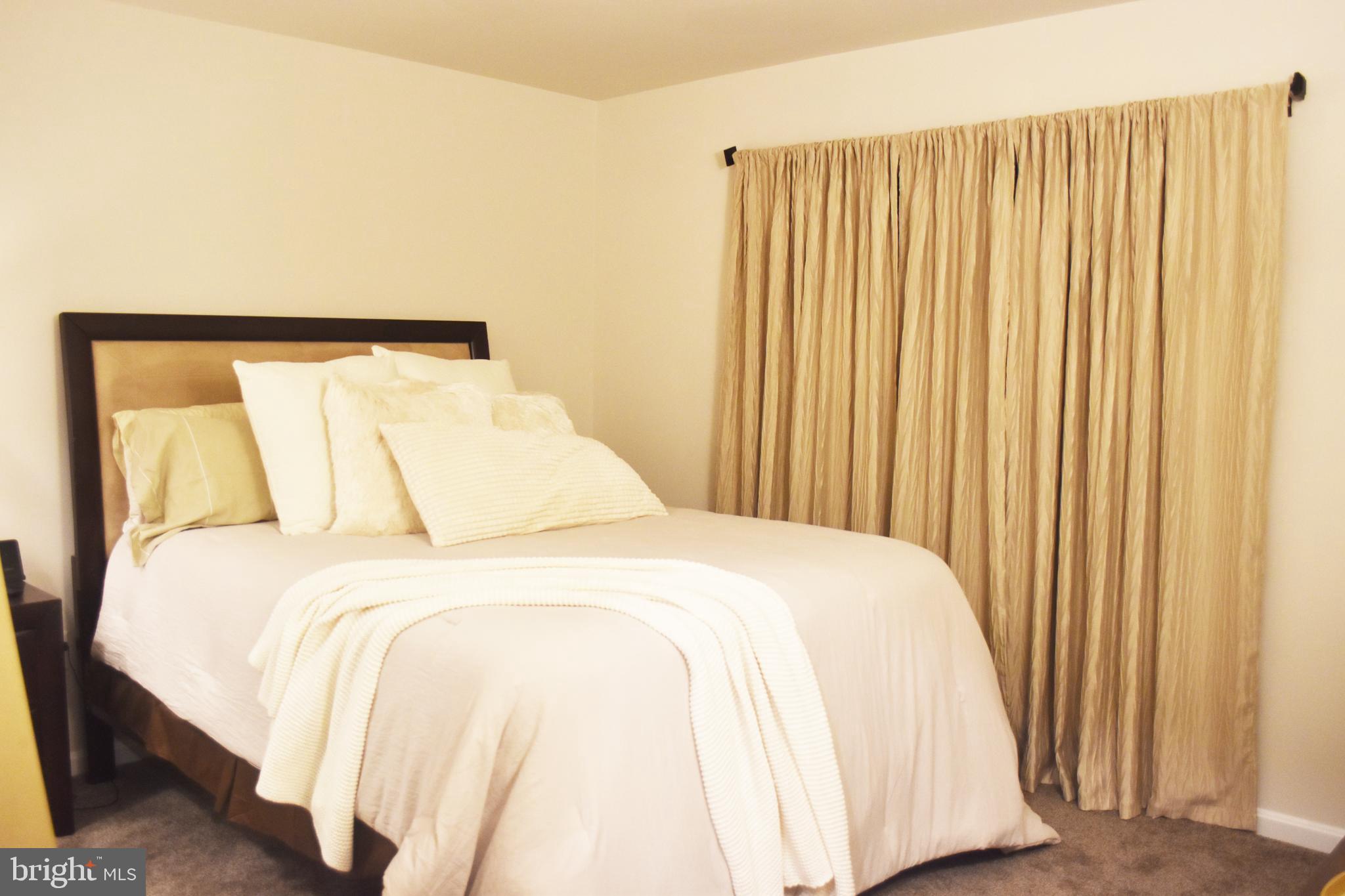 GLENEAGLES AT ST CHARLES - Residential