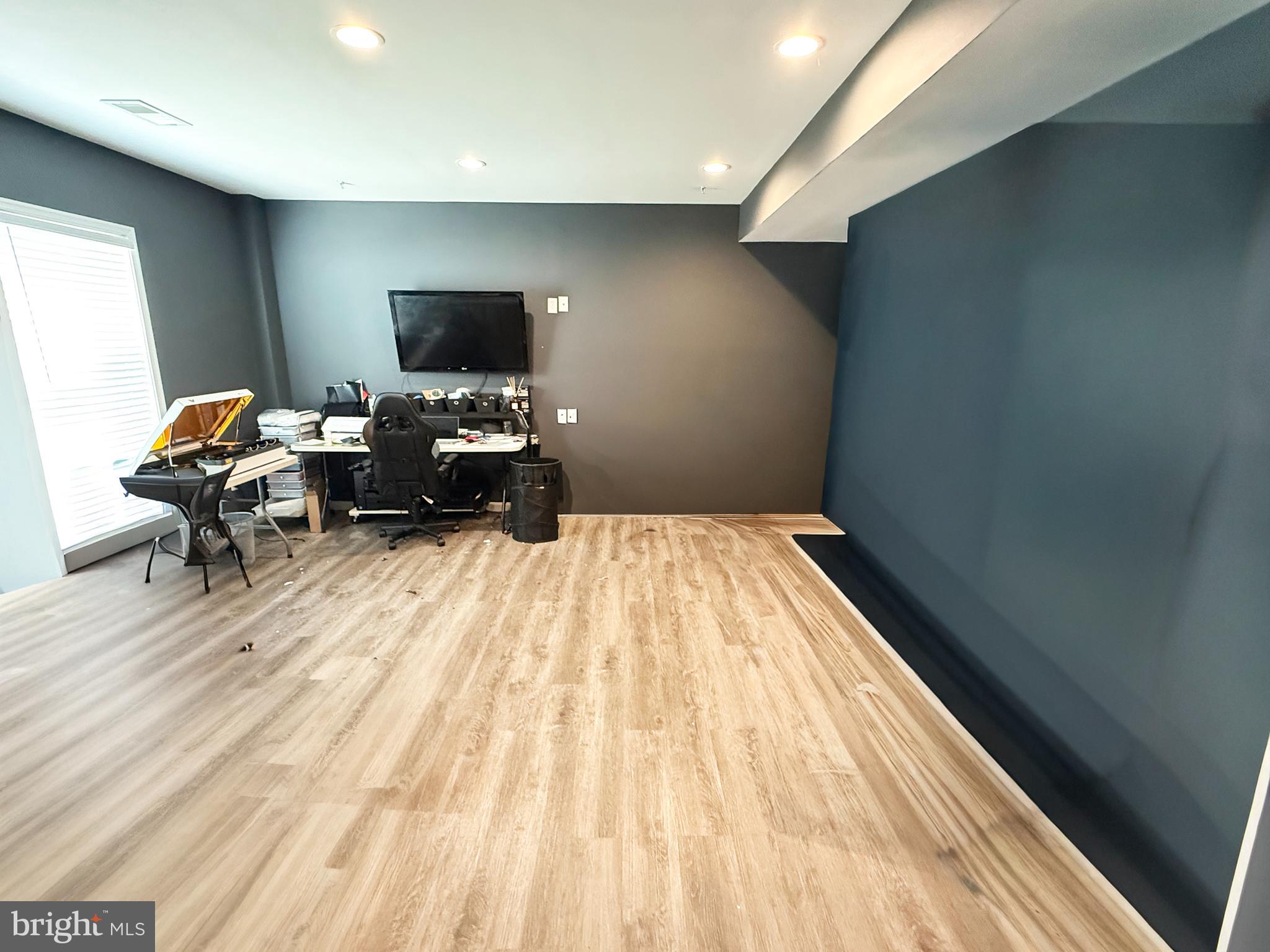 GLENEAGLES AT ST CHARLES - Residential