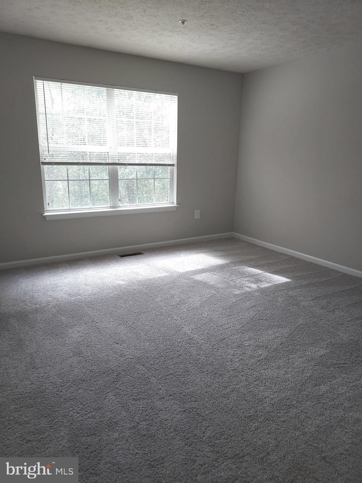 GLENSFORD - Residential Lease