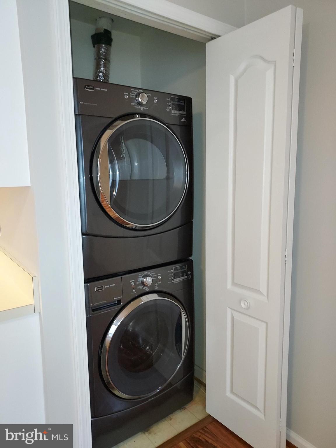 GLENSFORD - Residential Lease