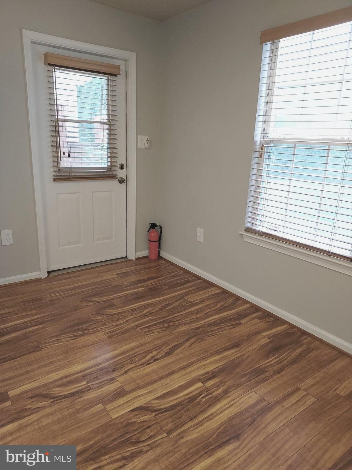 GLENSFORD - Residential Lease