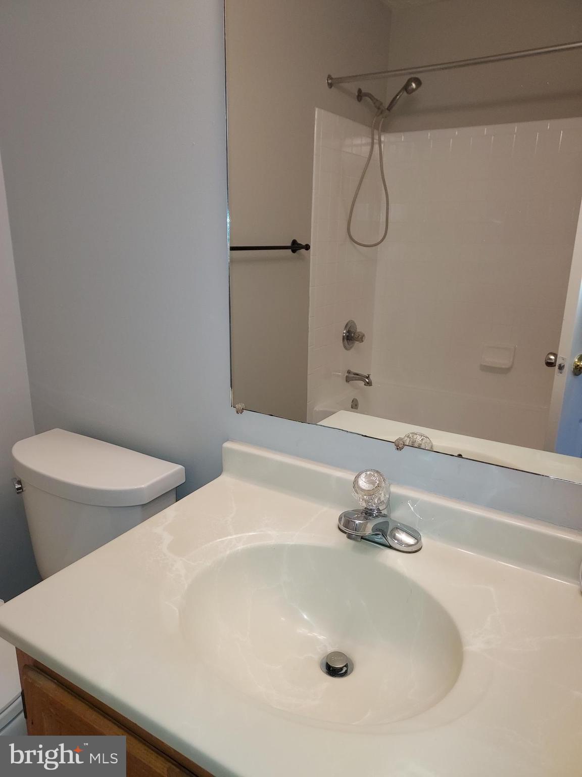 GLENSFORD - Residential Lease