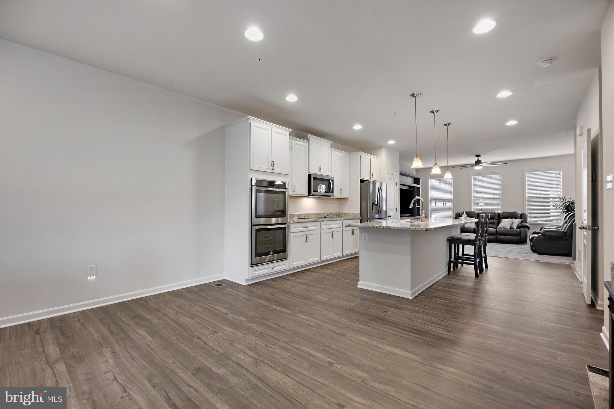 HOLLY RIDGE - Residential