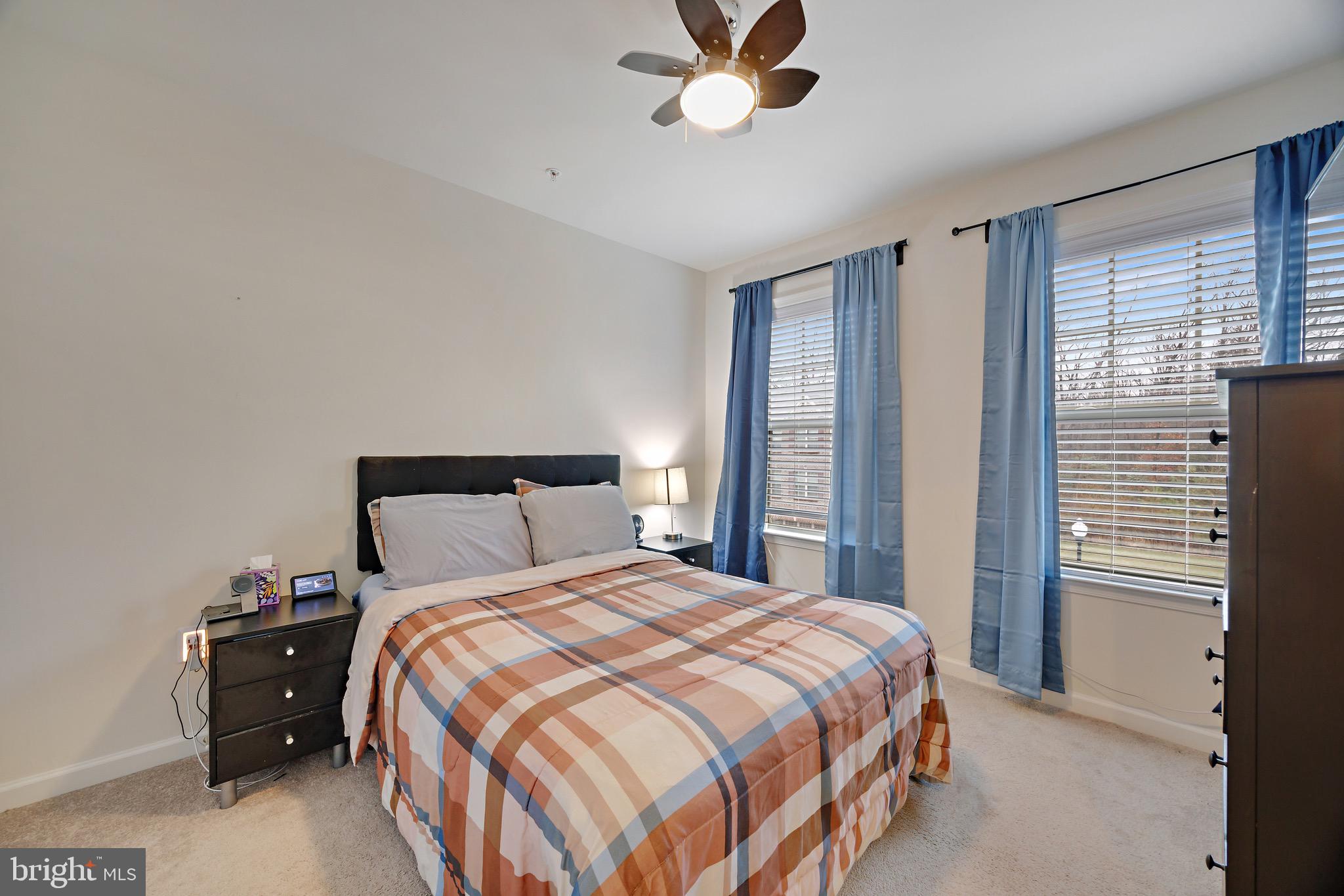 HOLLY RIDGE - Residential