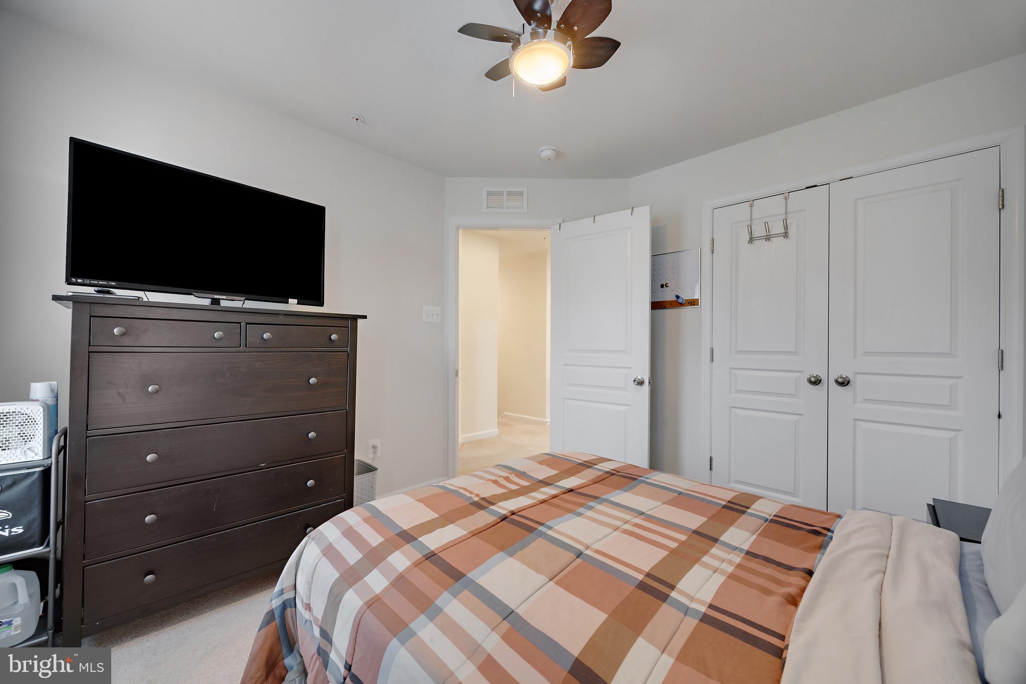 HOLLY RIDGE - Residential