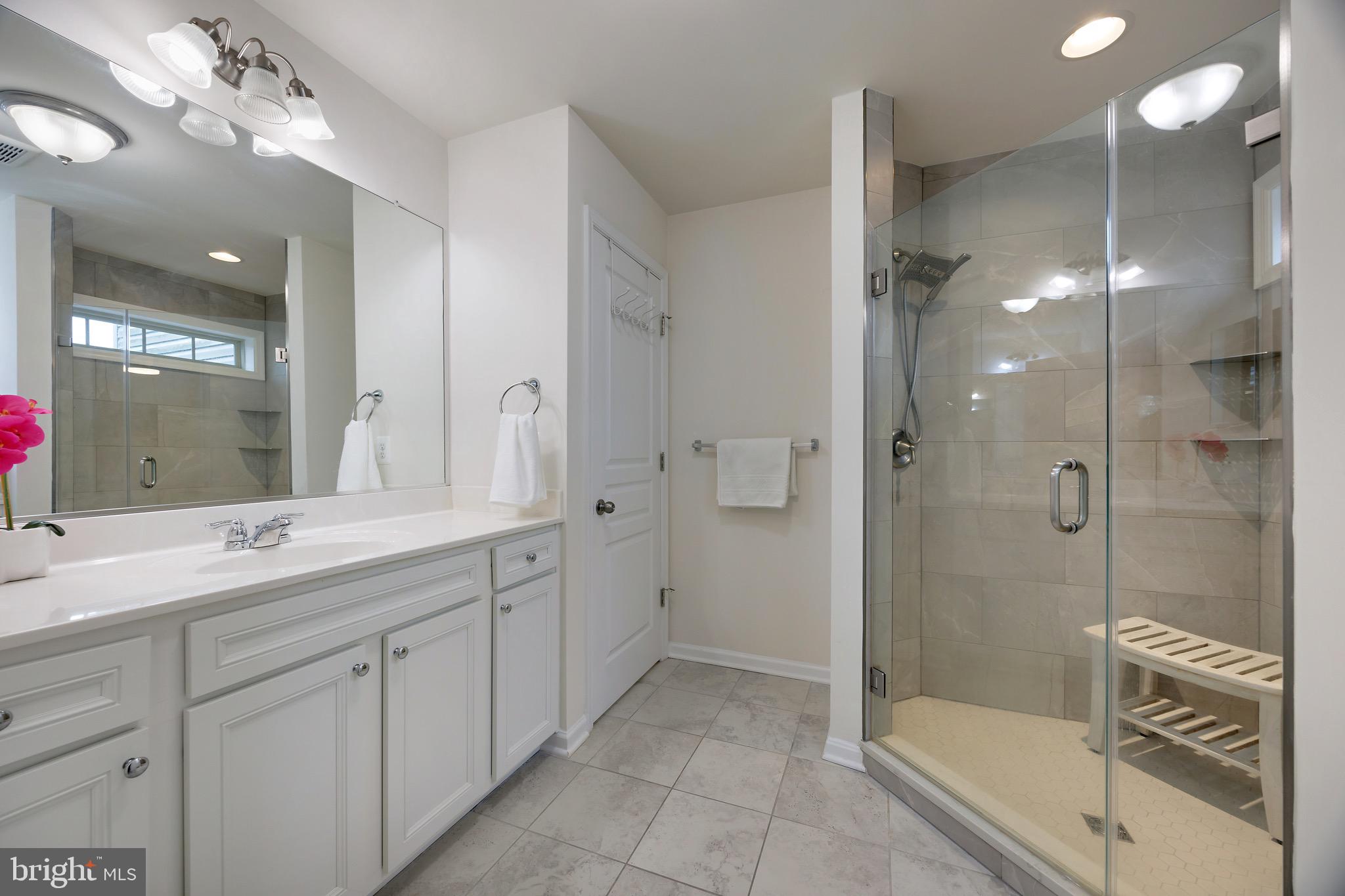 HOLLY RIDGE - Residential