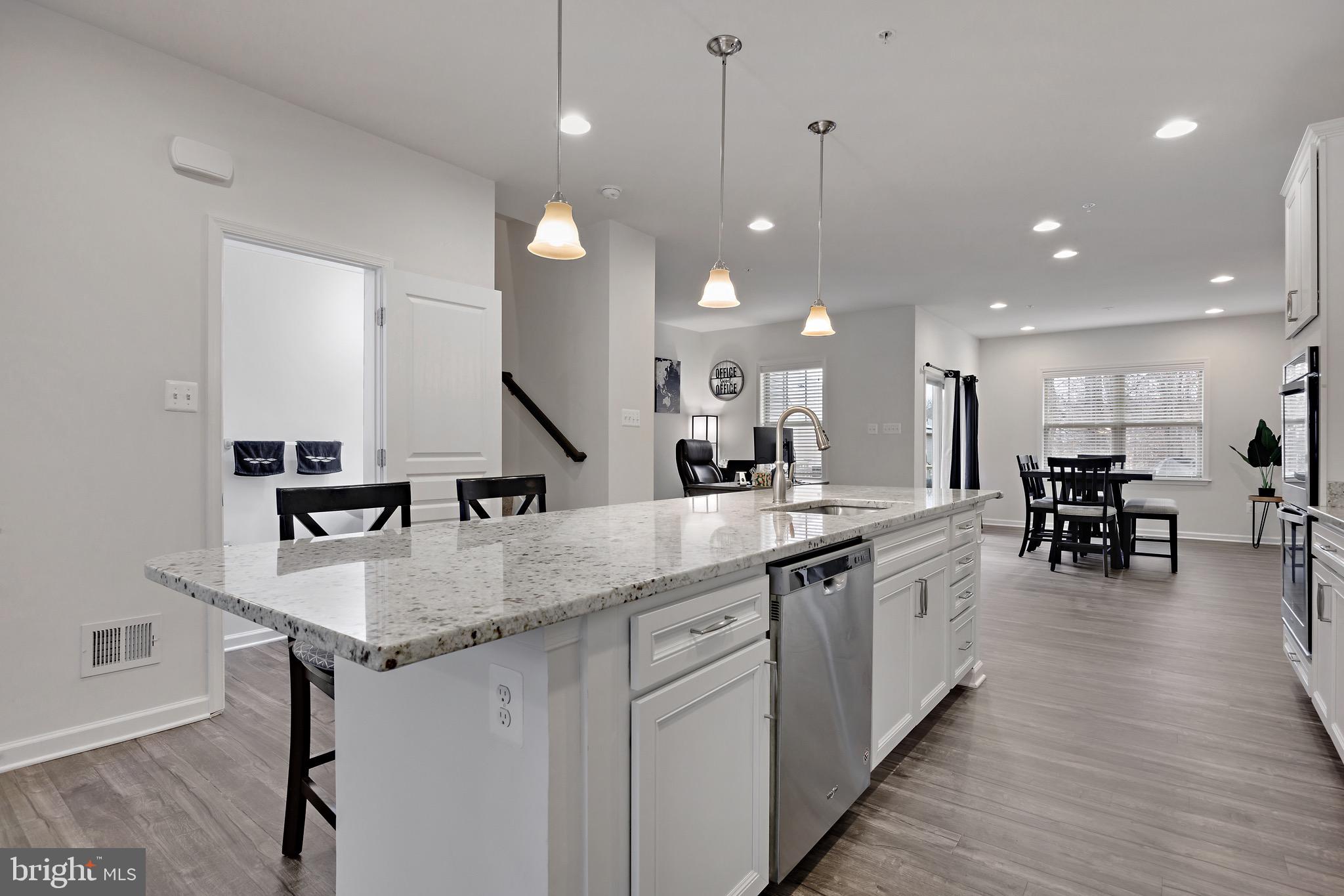 HOLLY RIDGE - Residential