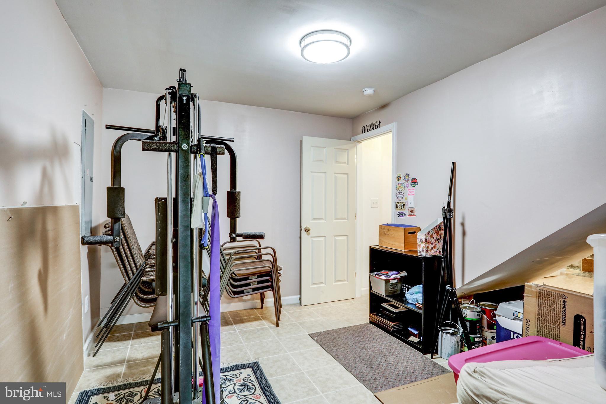 CHELTENHAM - Residential