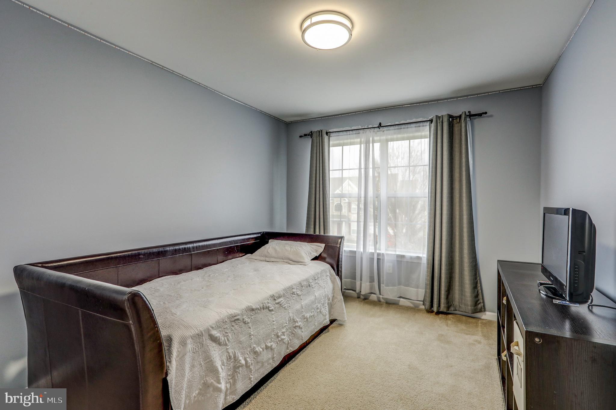 CHELTENHAM - Residential