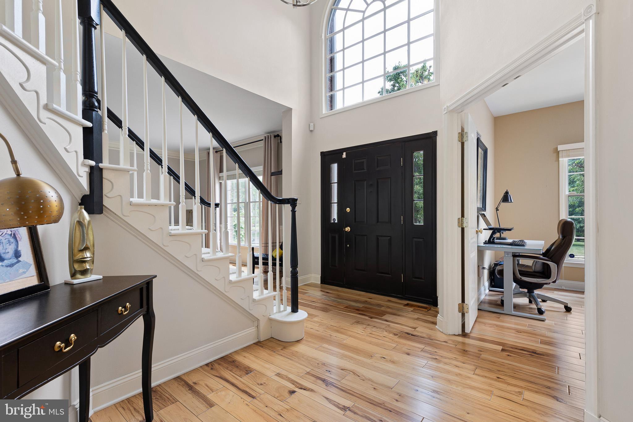 737 MEADOWBANK ROAD