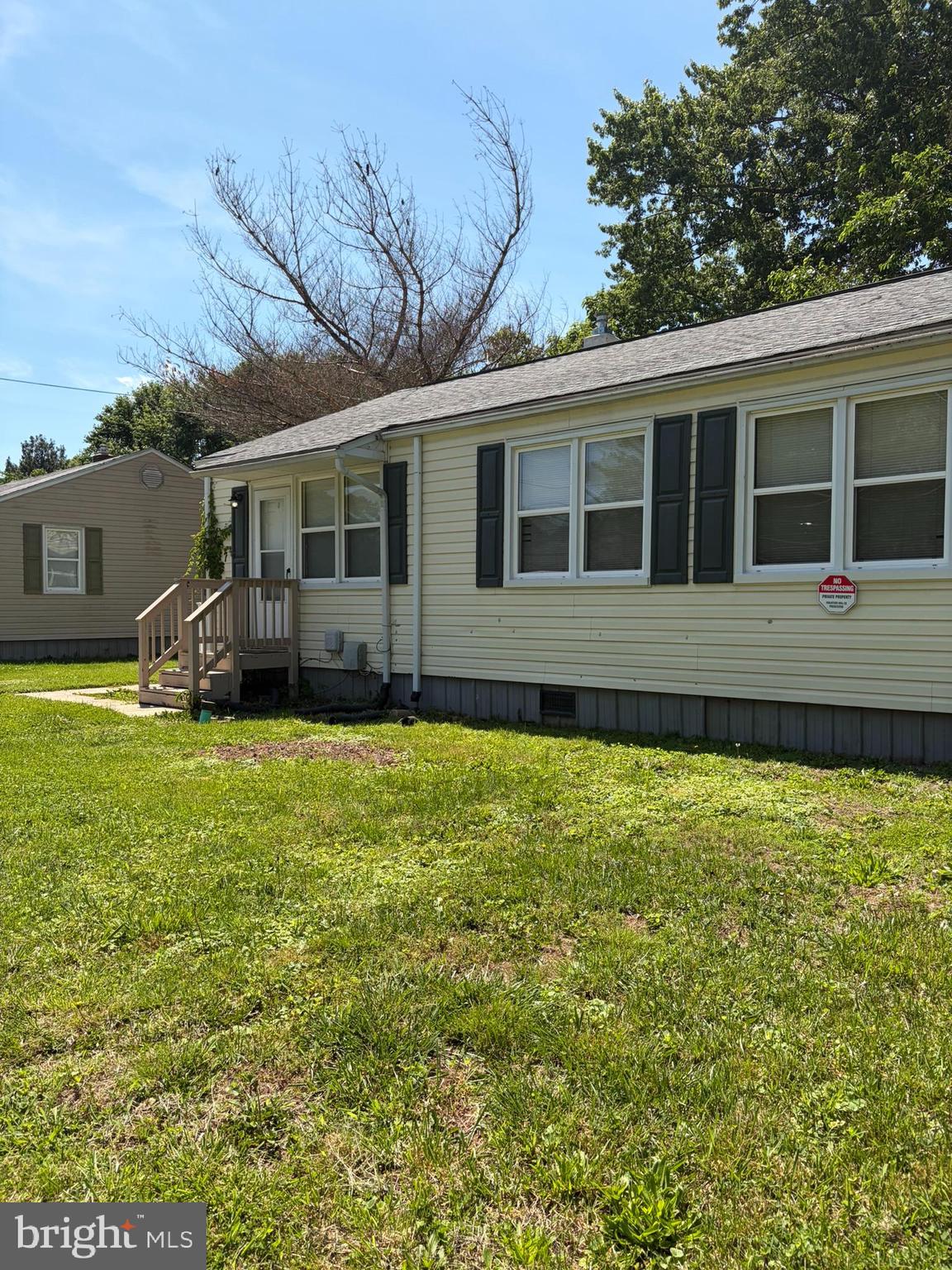7 ABERDEEN AVENUE