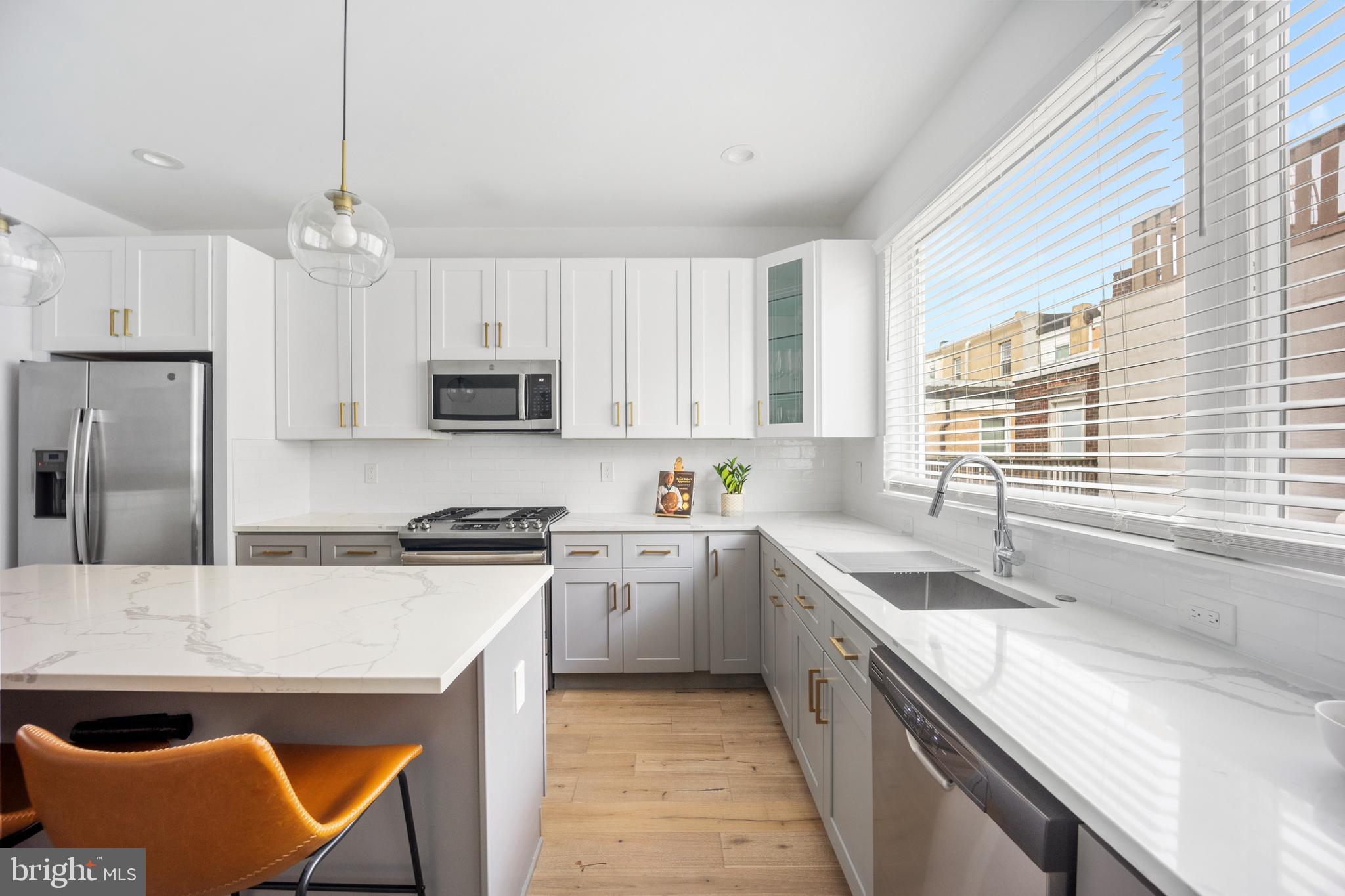 NORRIS SQUARE - Residential