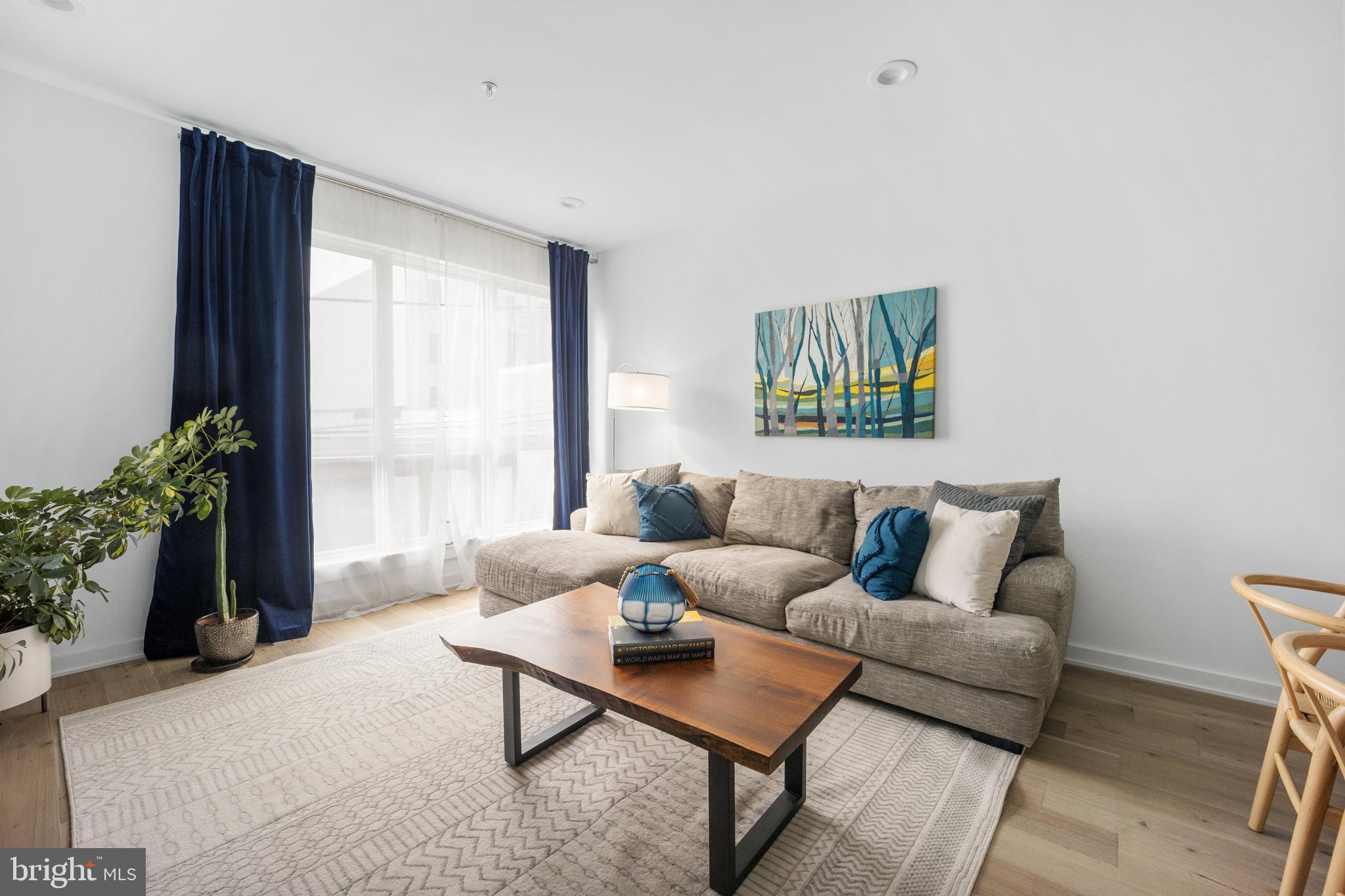 NORRIS SQUARE - Residential