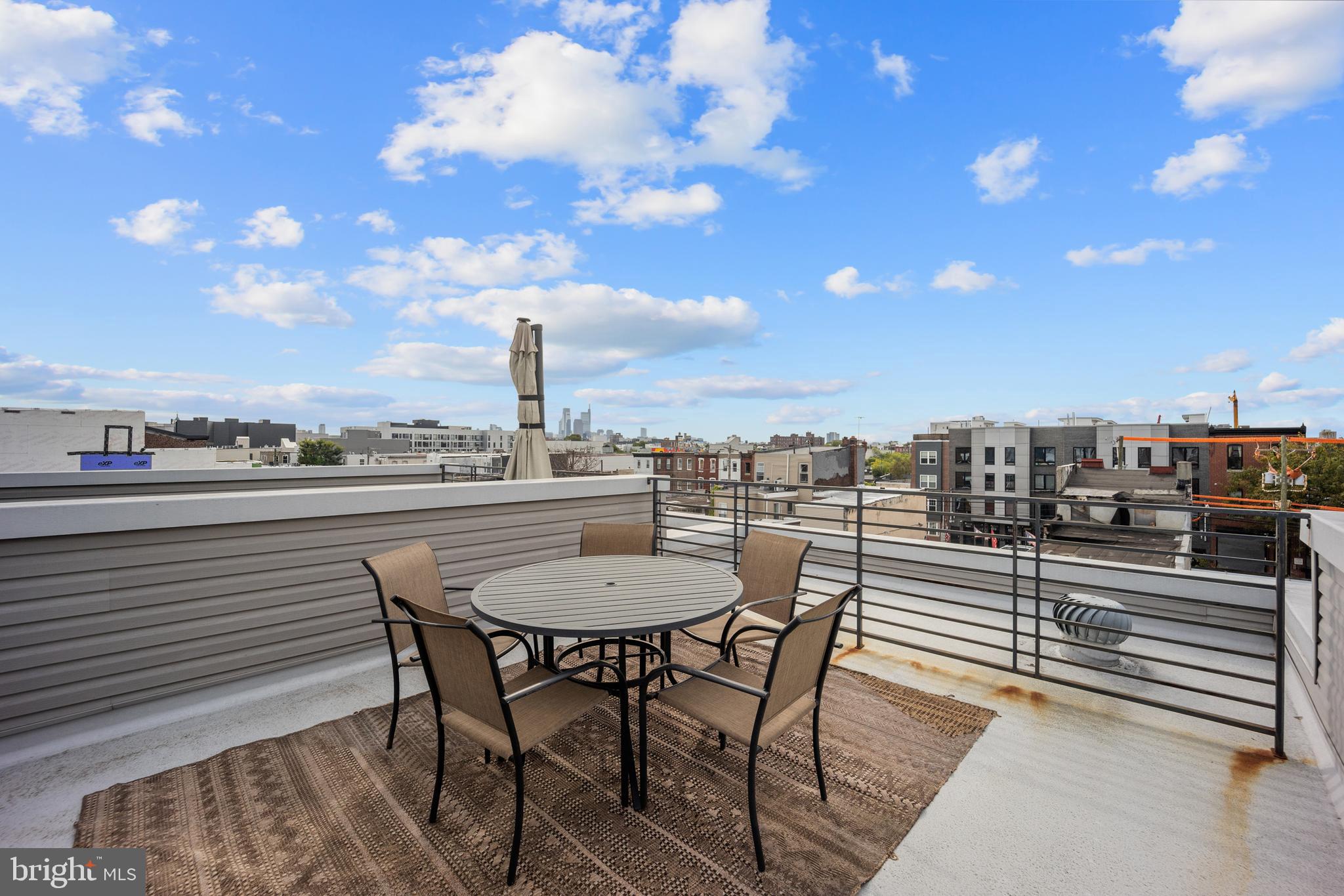 NORRIS SQUARE - Residential