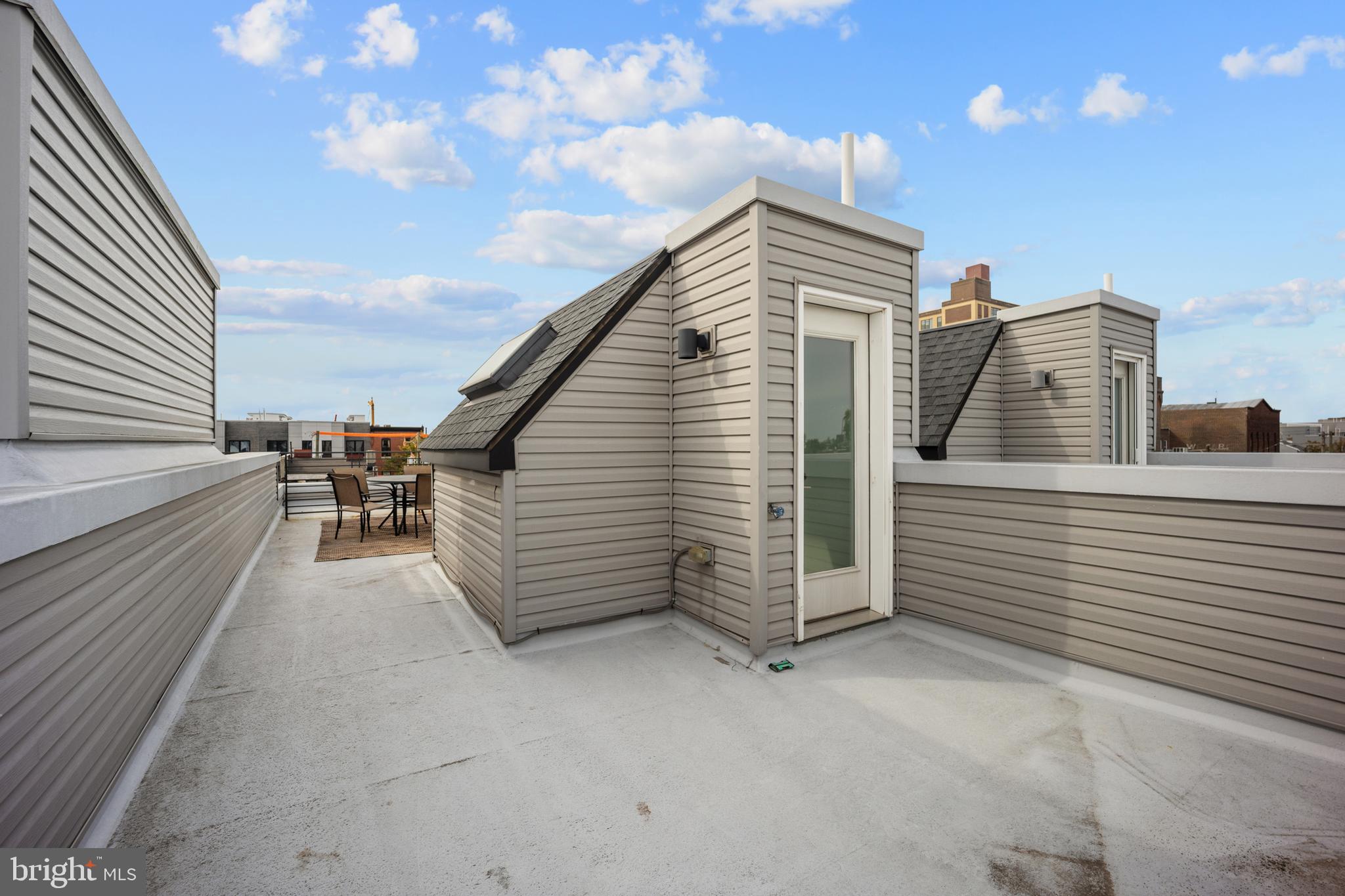 NORRIS SQUARE - Residential