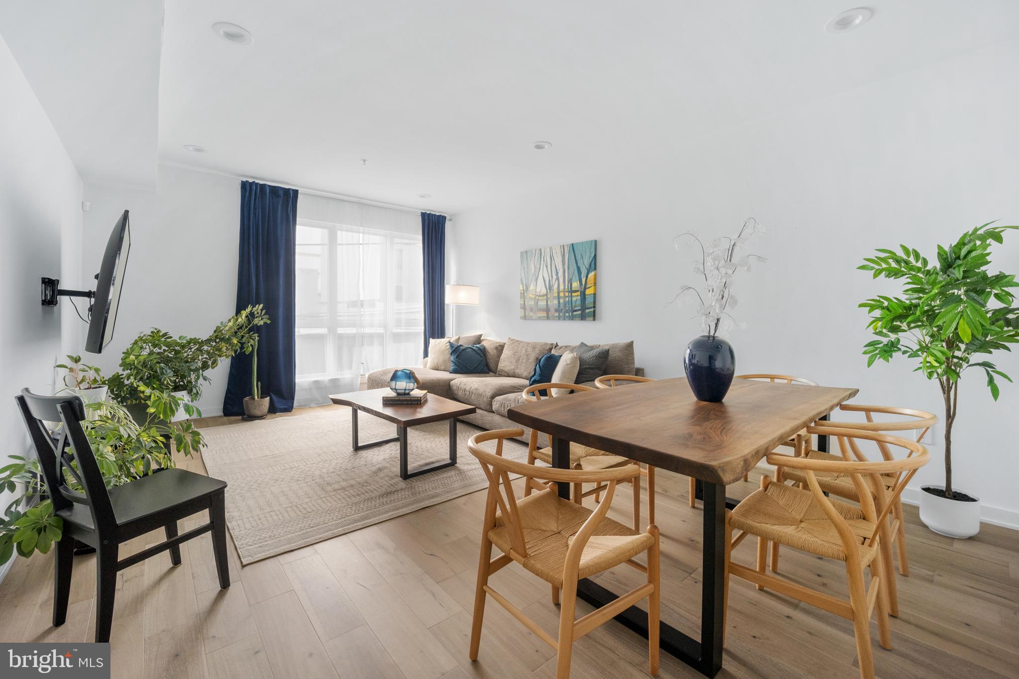 NORRIS SQUARE - Residential